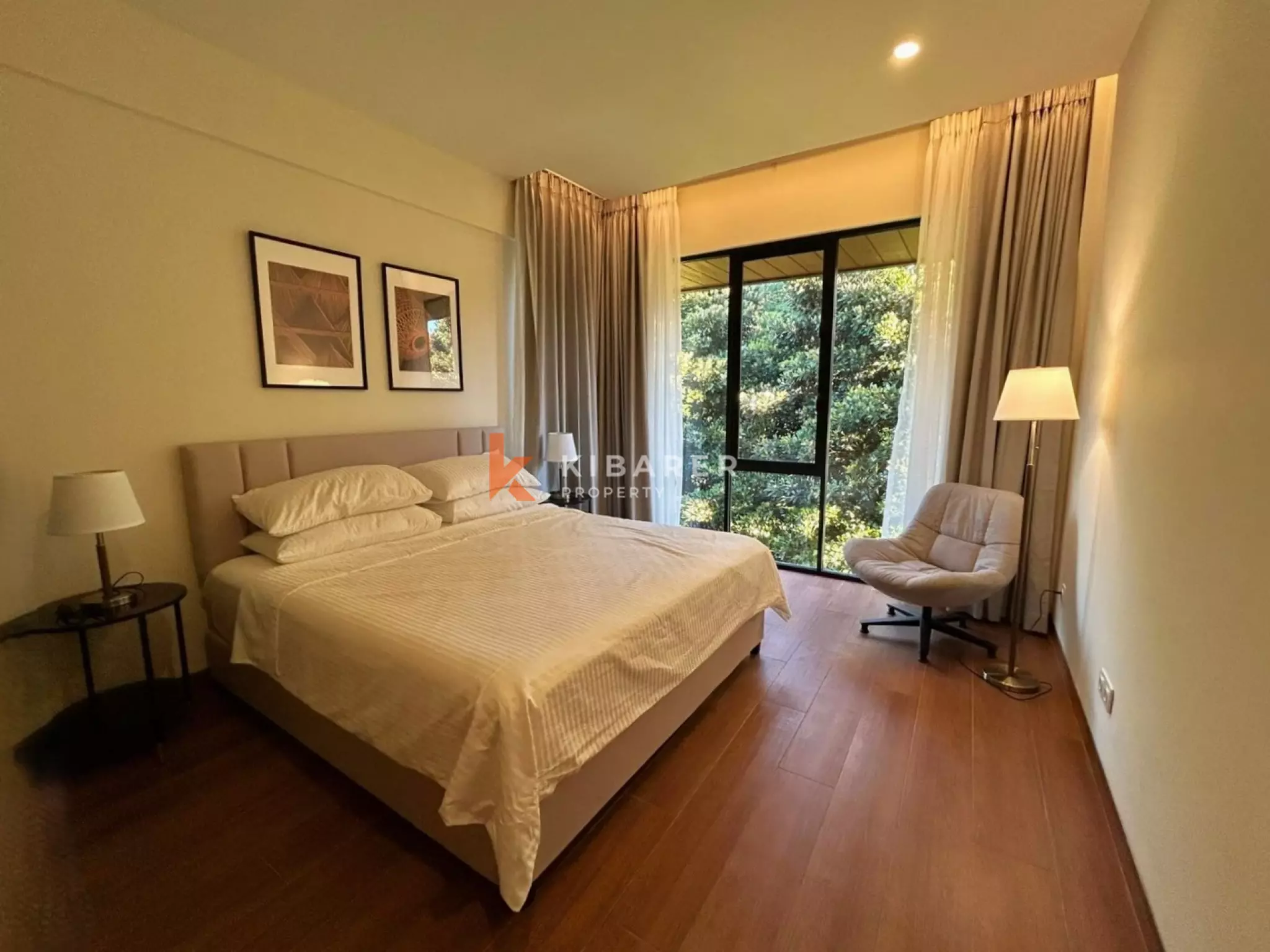 Vila Mewah Tujuh Kamar Tidur dengan Lift Pribadi, Rooftop, Pemandangan Lapangan Golf dan Laut di Pecatu