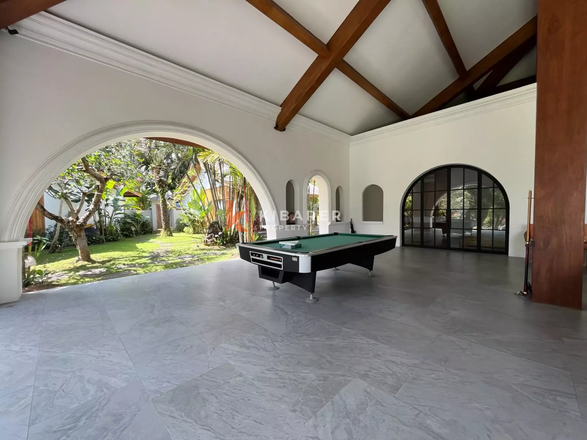 Luxury Three-Bedroom Sanctuary Estate in Kedungu Next to Mother Nature