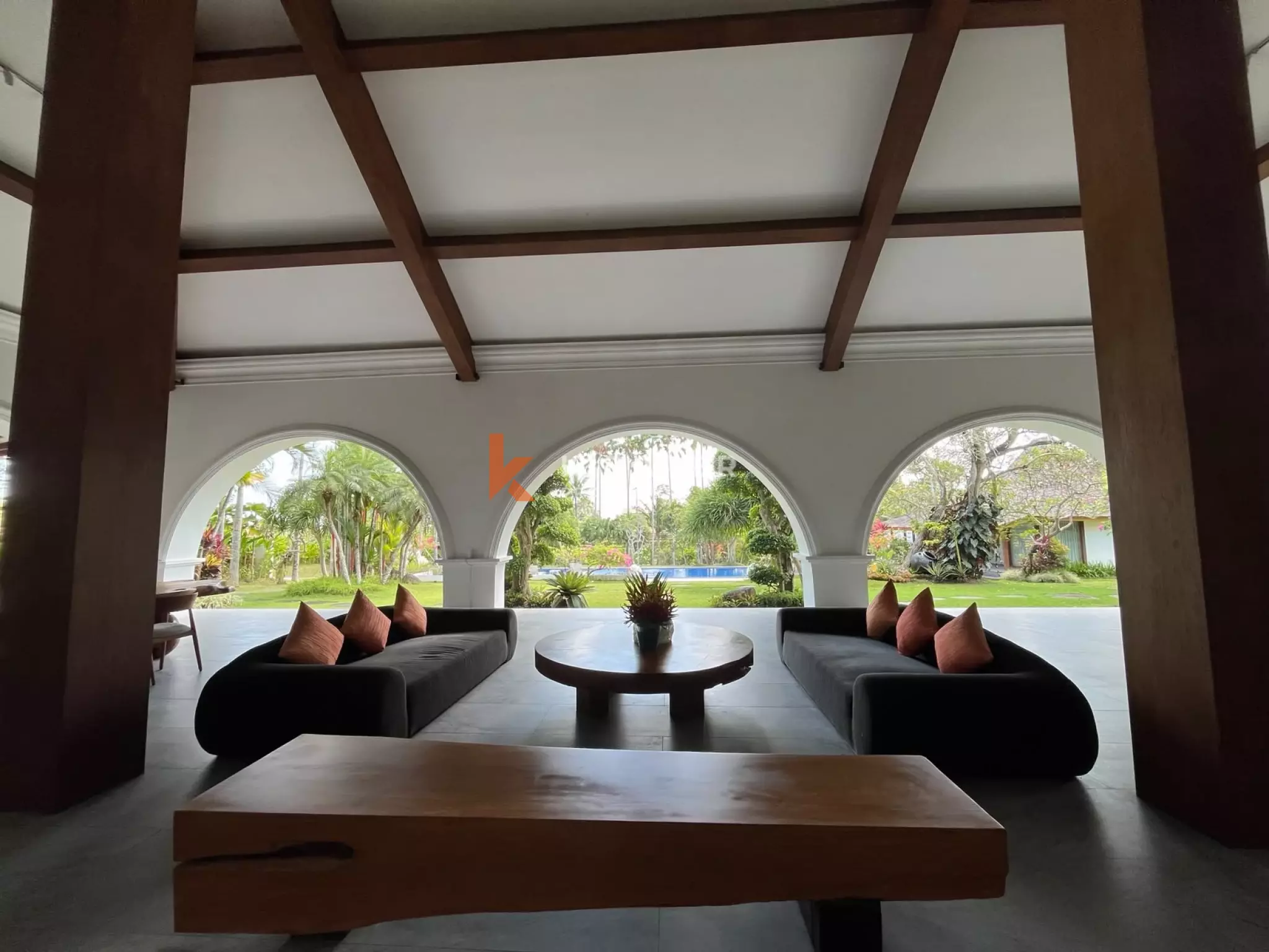 Luxury Three-Bedroom Sanctuary Estate in Kedungu Next to Mother Nature