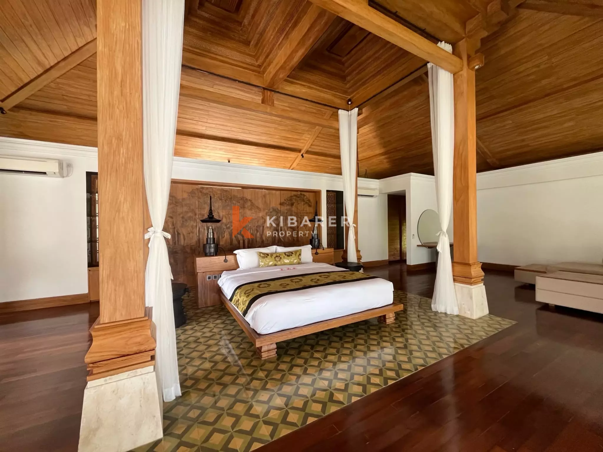 Luxury Three-Bedroom Sanctuary Estate in Kedungu Next to Mother Nature