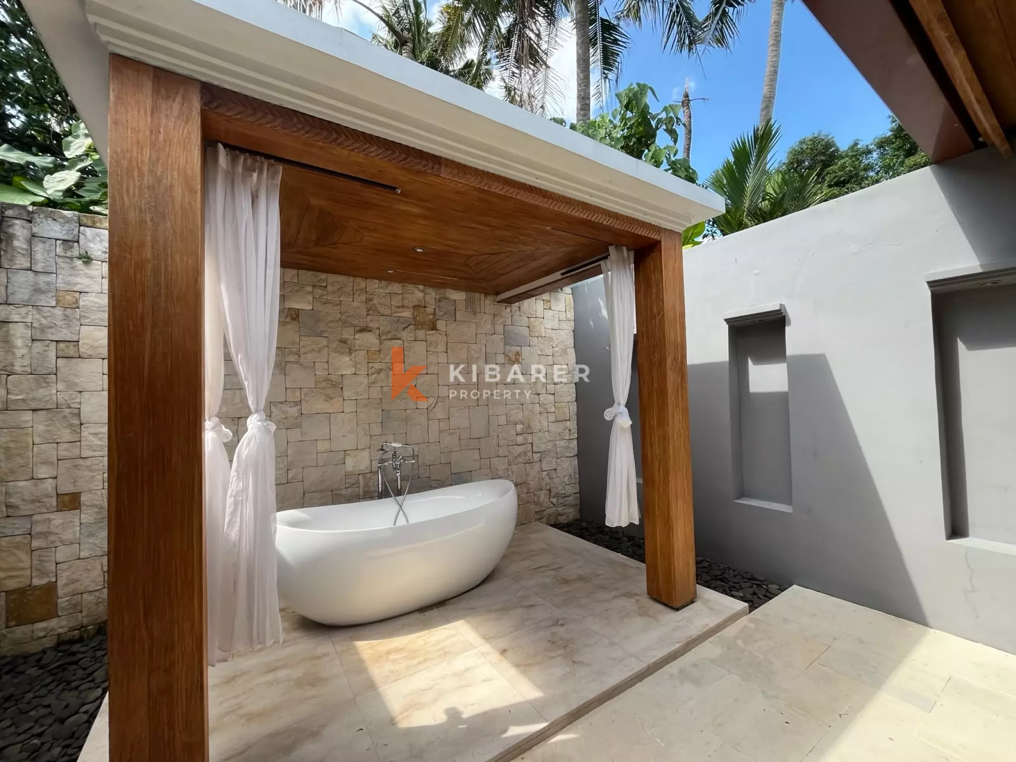 Luxury Three-Bedroom Sanctuary Estate in Kedungu Next to Mother Nature