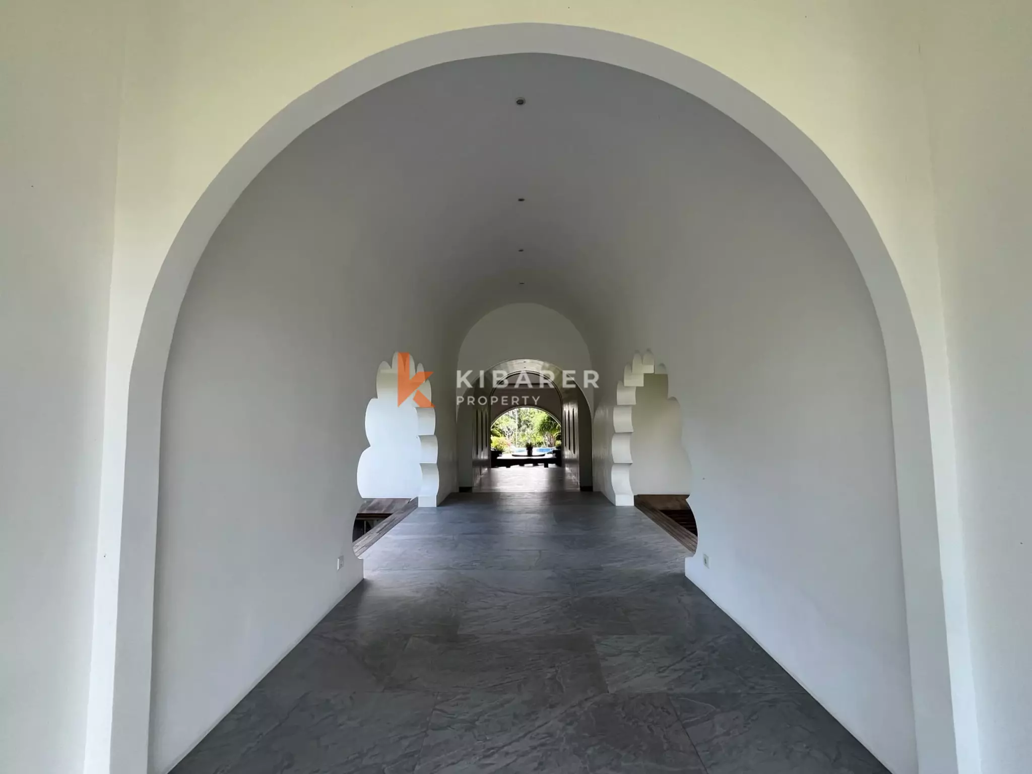 Luxury Three-Bedroom Sanctuary Estate in Kedungu Next to Mother Nature