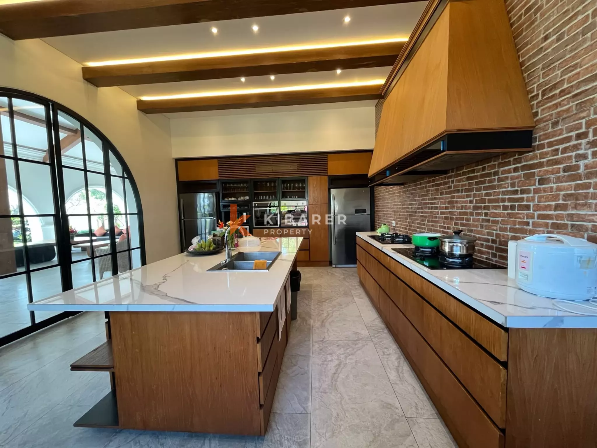 Luxury Three-Bedroom Sanctuary Estate in Kedungu Next to Mother Nature