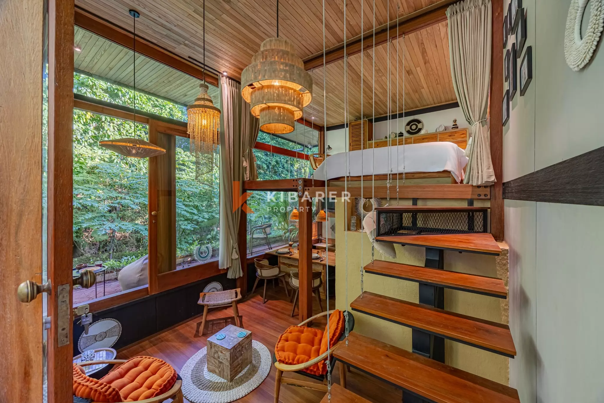 Apartemen Loft Mezzanine Satu Kamar Tidur dengan Kolam Renang Bersama, Dikelilingi Alam di Pecatu–Uluwatu