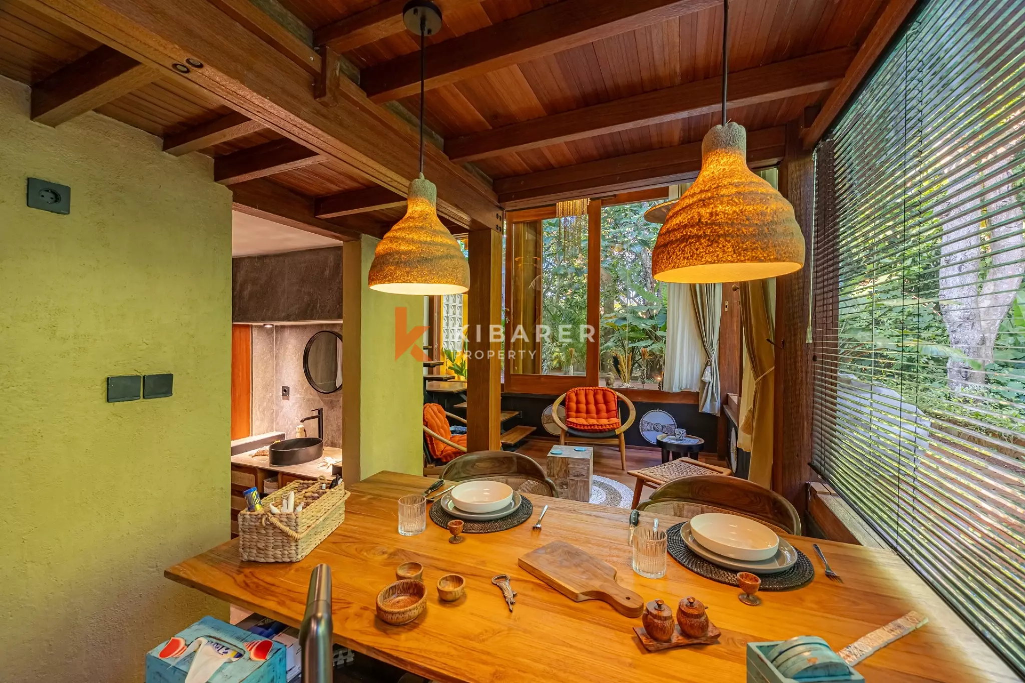 Apartemen Loft Mezzanine Satu Kamar Tidur dengan Kolam Renang Bersama, Dikelilingi Alam di Pecatu–Uluwatu
