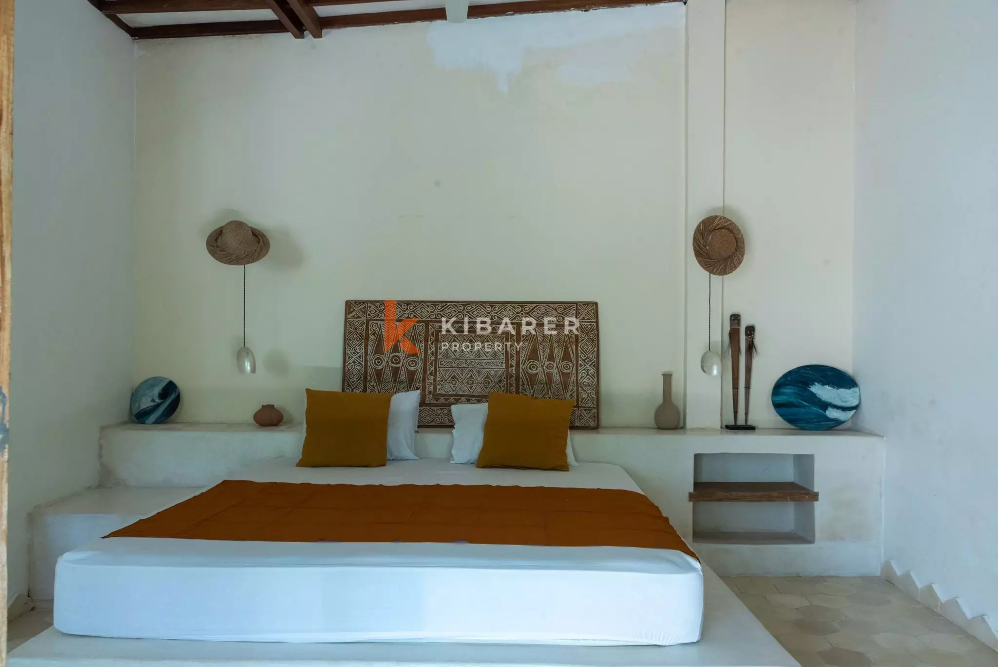 Villa Dua Kamar Tidur yang Didesain Indah di Jantung Pererenan