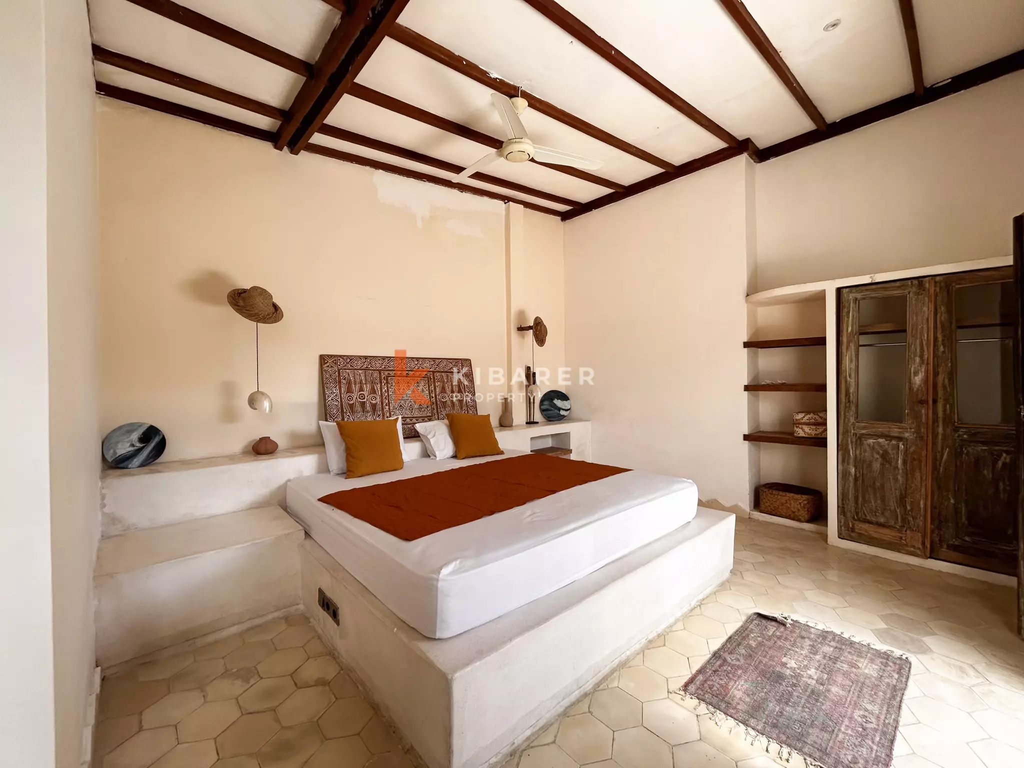 Villa Dua Kamar Tidur yang Didesain Indah di Jantung Pererenan