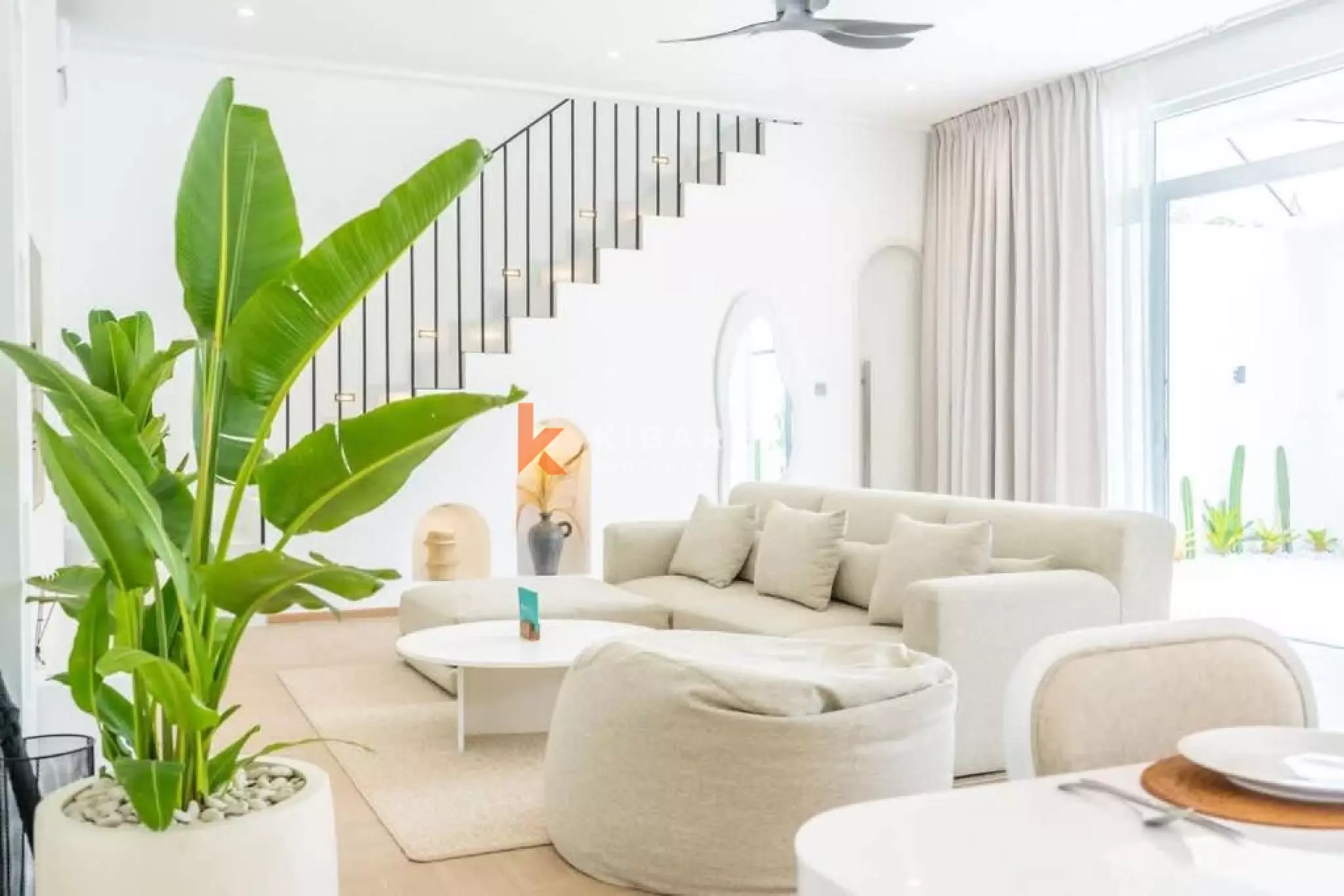 Luxury Modern Two-Bedroom Villa in Bingin