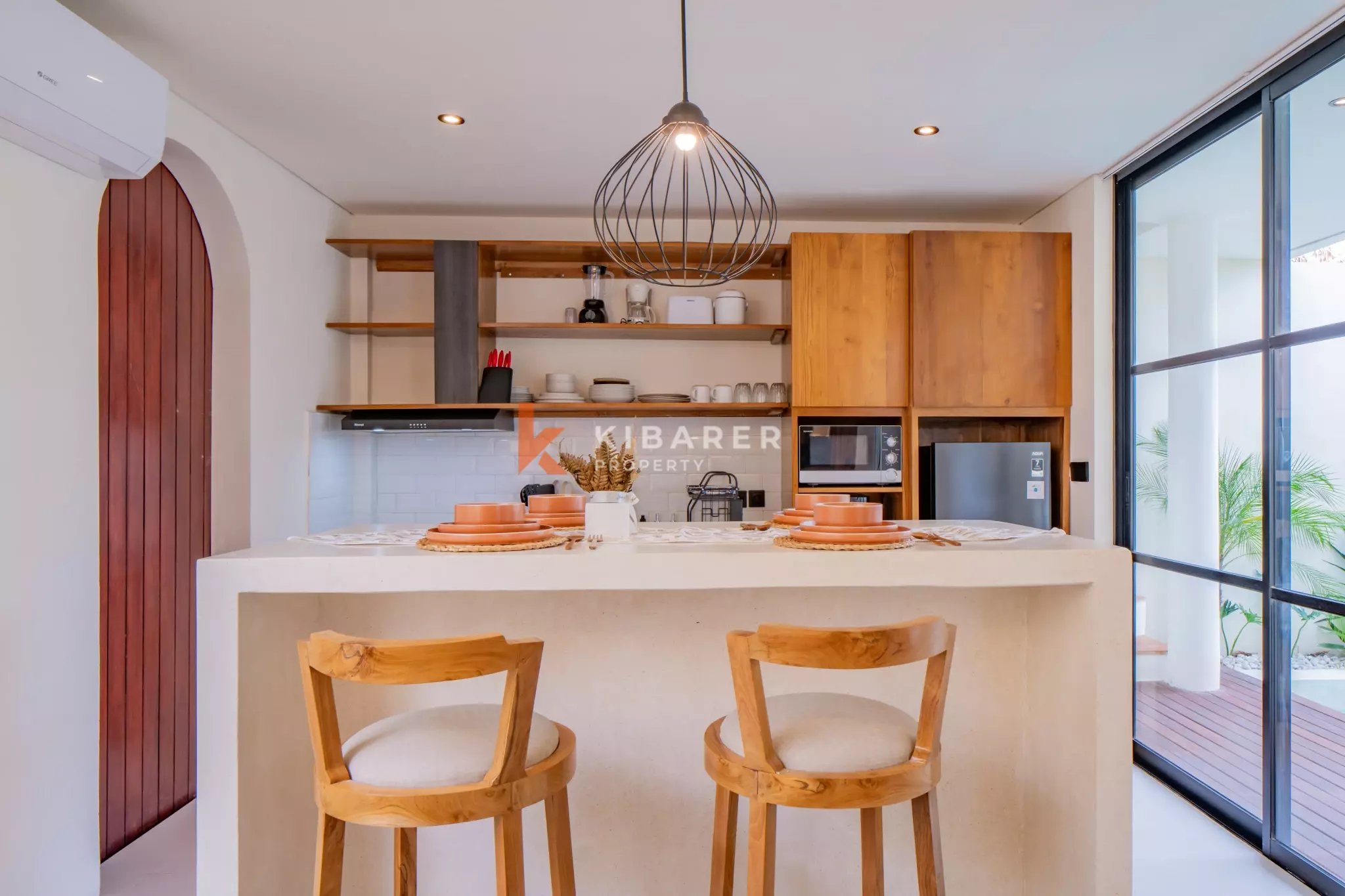 Brand New Modern Two-Bedroom Villa in Seminyak