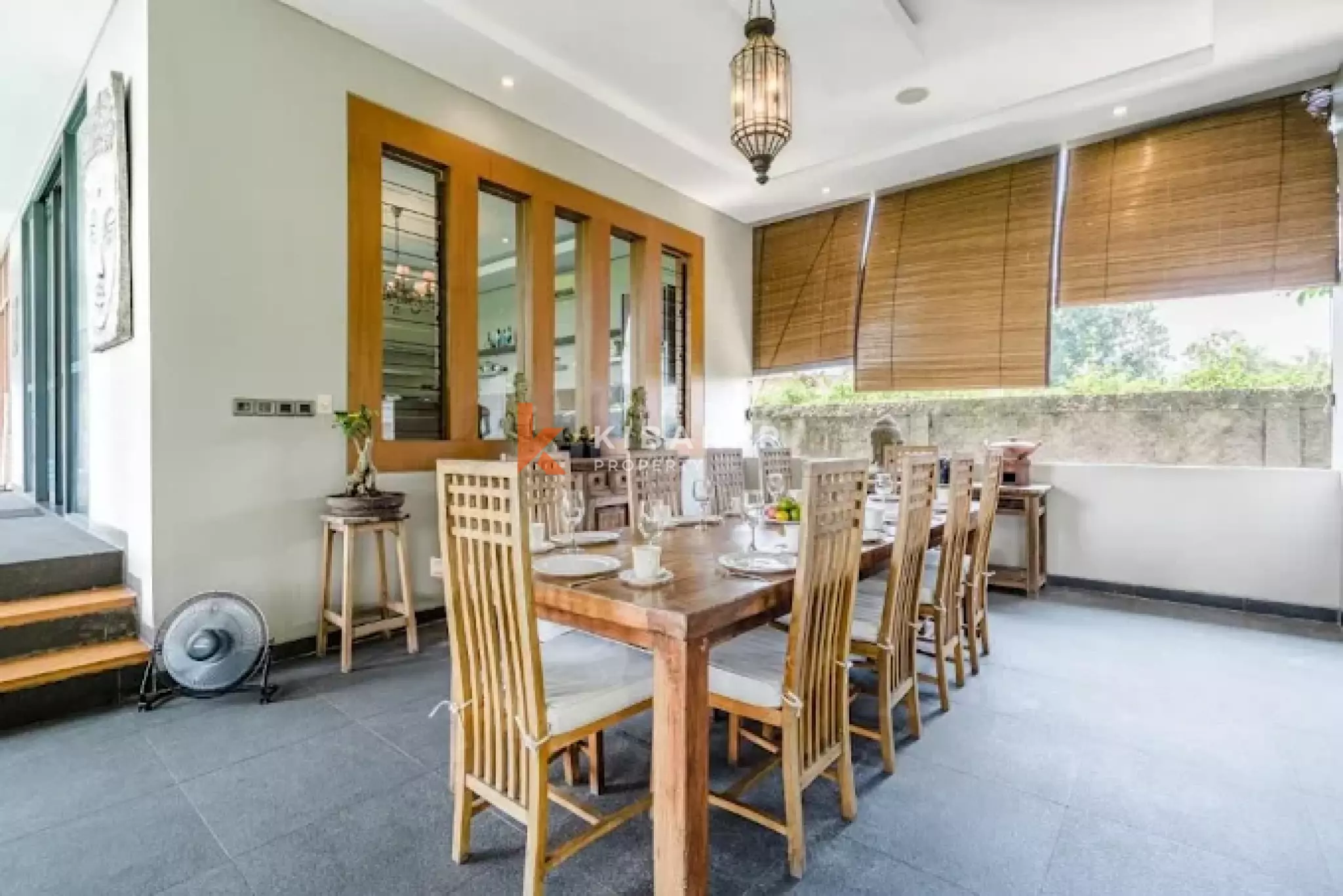 Classic Luxury Four-Bedroom Villa in Tumbak Bayuh