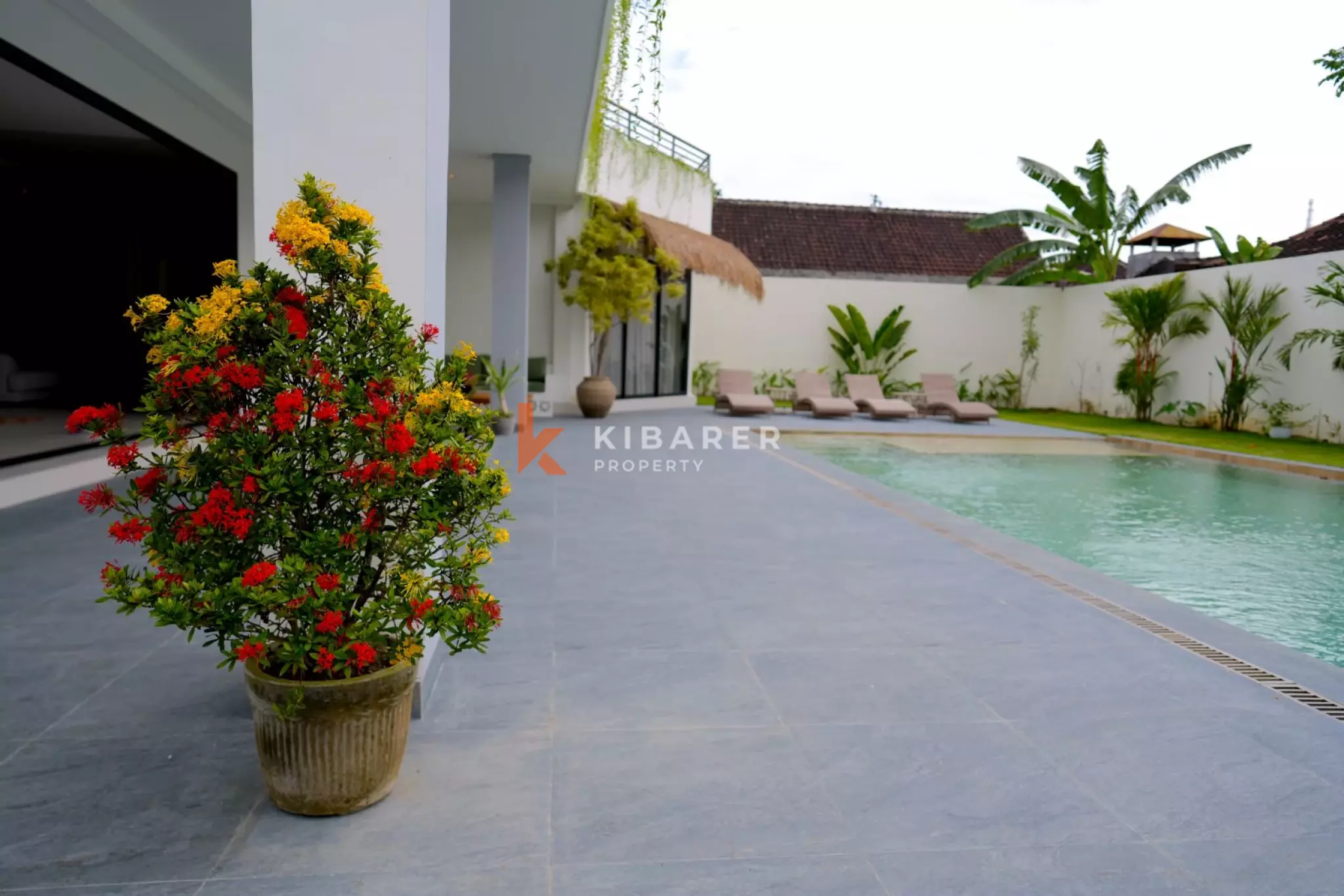 Brand New Modern Three-Bedroom Villa in Seminyak with Garden