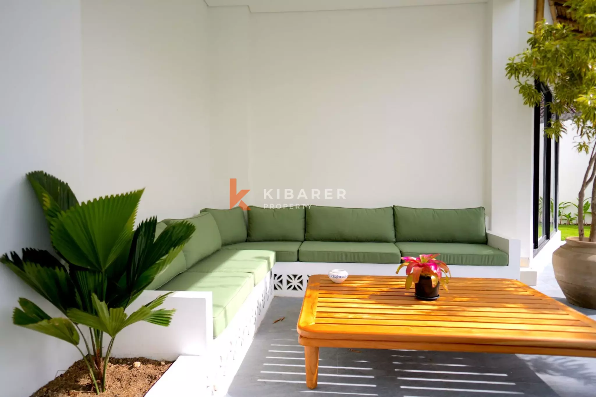 Brand New Modern Three-Bedroom Villa in Seminyak with Garden