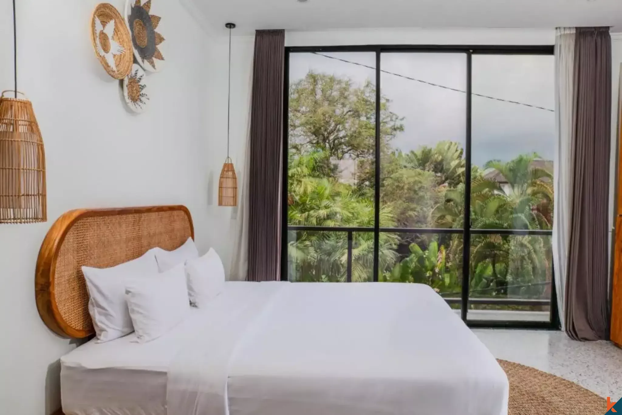 Stylish Two Bedroom Leasehold Villa Near the Beach in Batu Bolong