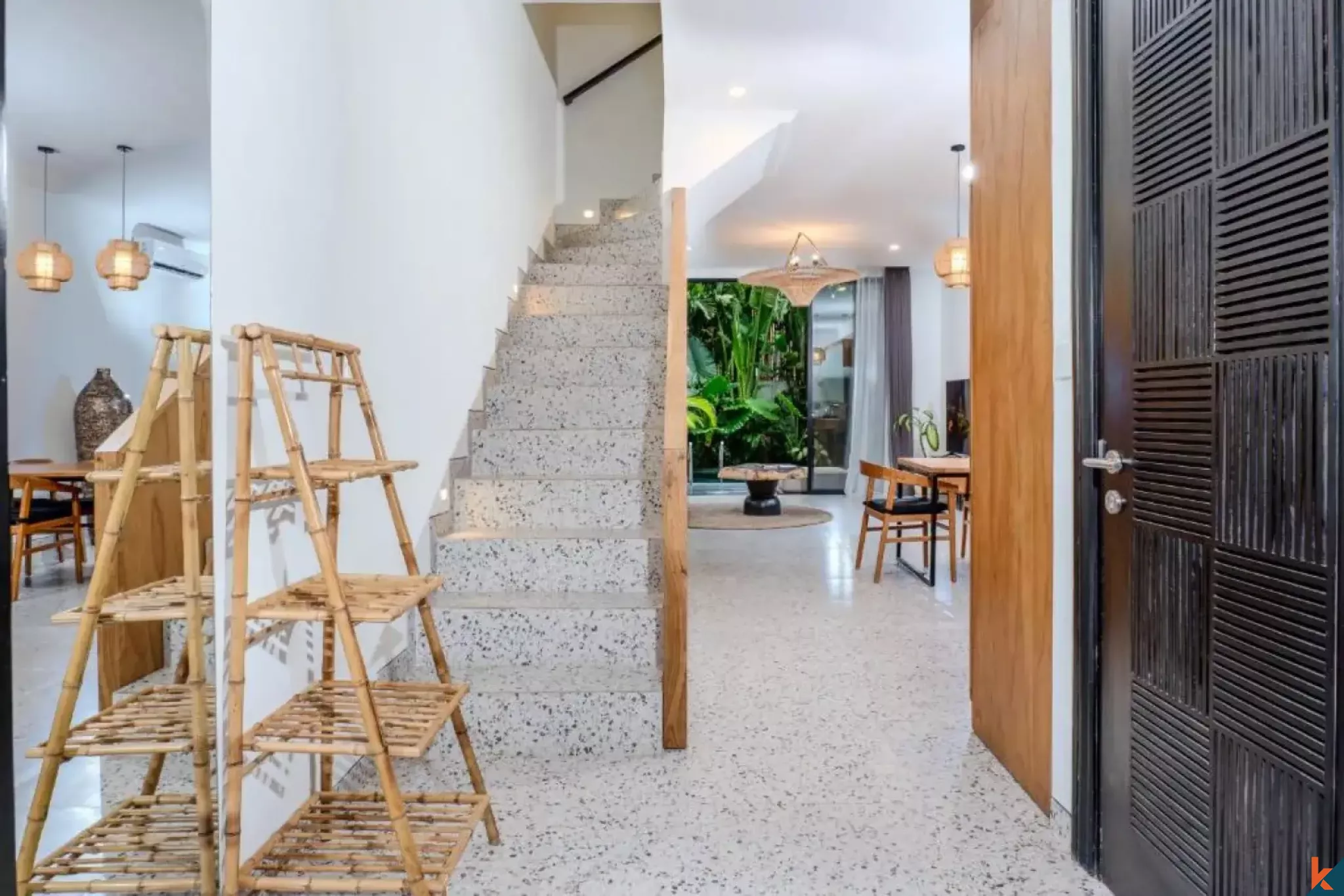 Stylish Two Bedroom Leasehold Villa Near the Beach in Batu Bolong