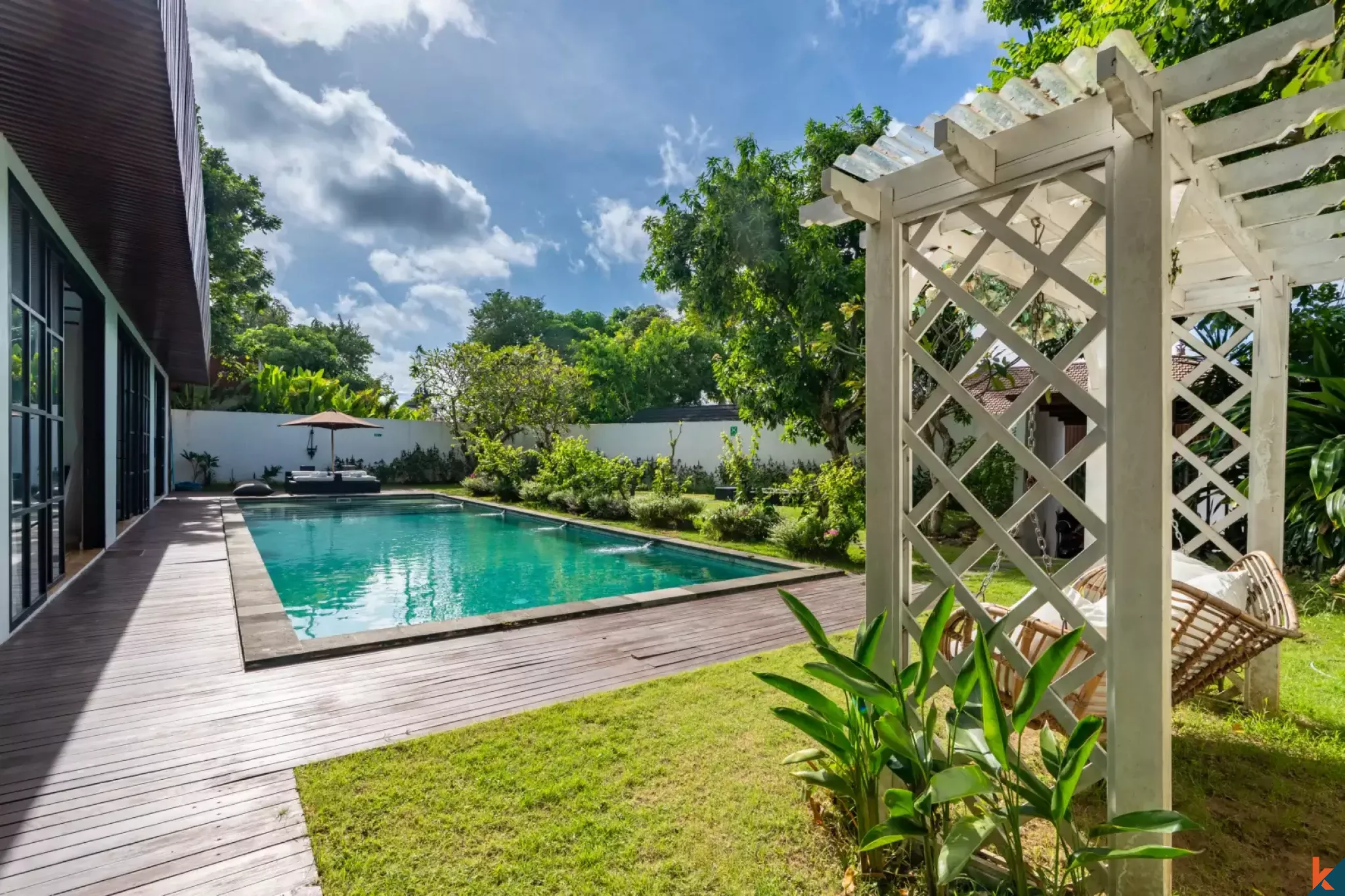 Modern Tropical Design Two Bedroom Leasehold Villa in Jimbaran