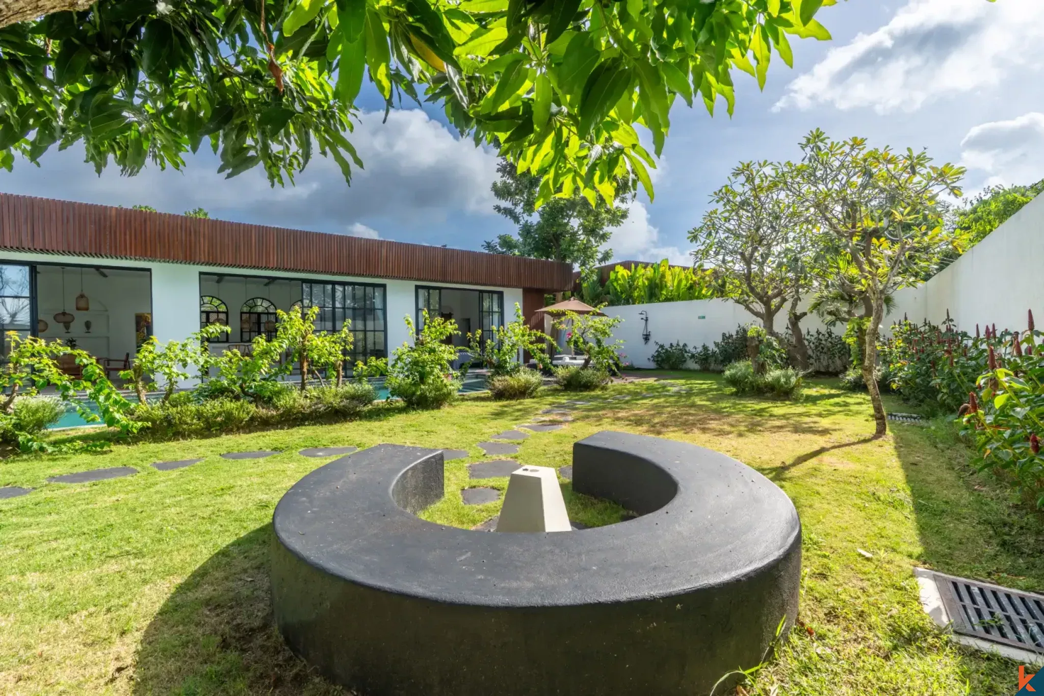 Modern Tropical Design Two Bedroom Leasehold Villa in Jimbaran