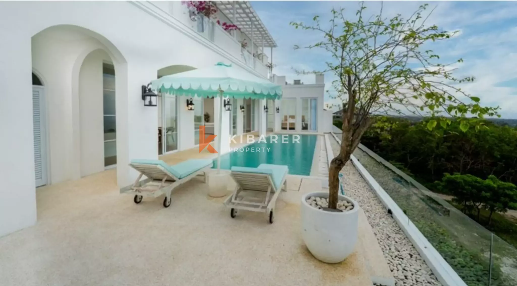 Ocean View Four Bedroom Villa with Rooftop Entertaining Area in Ungasan