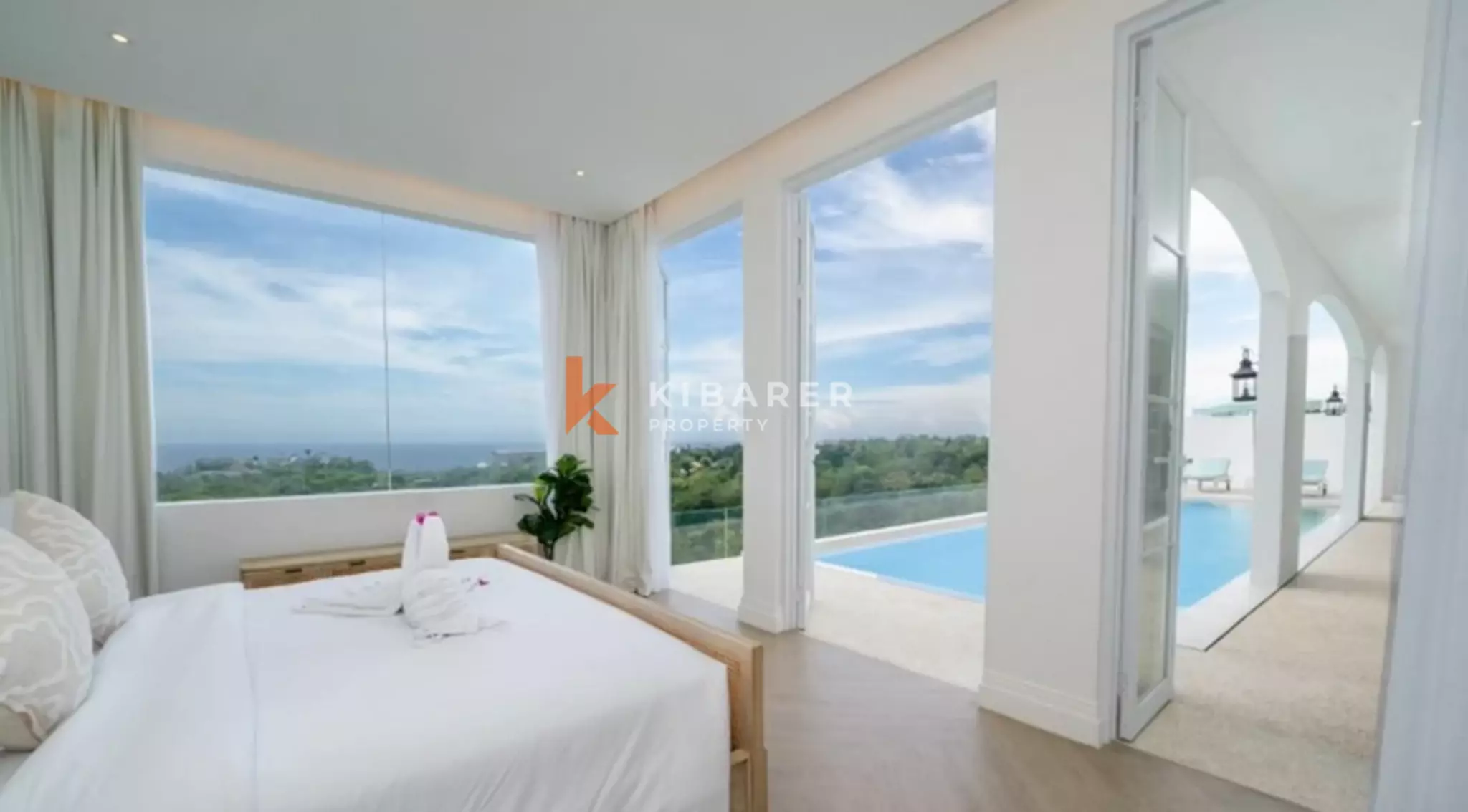 Modern Coastal Four Bedroom Villa with Rooftop and Ocean Panorama in Ungasan