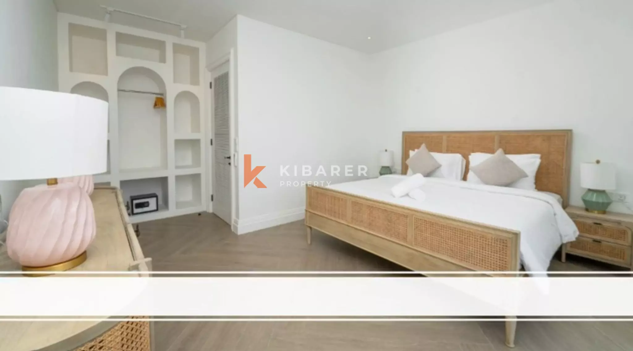 Modern Coastal Four Bedroom Villa with Rooftop and Ocean Panorama in Ungasan