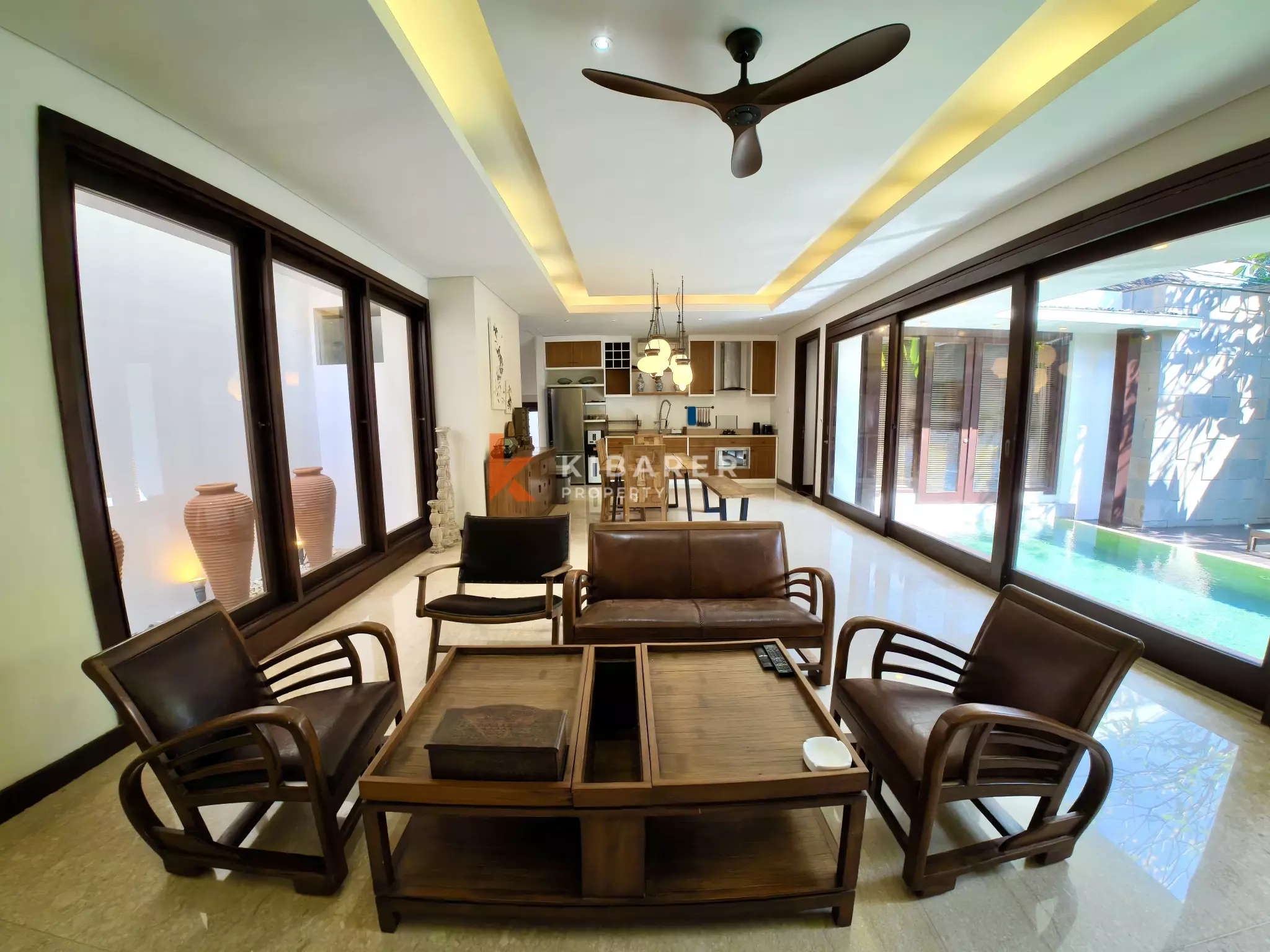 Cozy Three bedrooms Enclosed Living Villa in Mertanadi-Seminyak