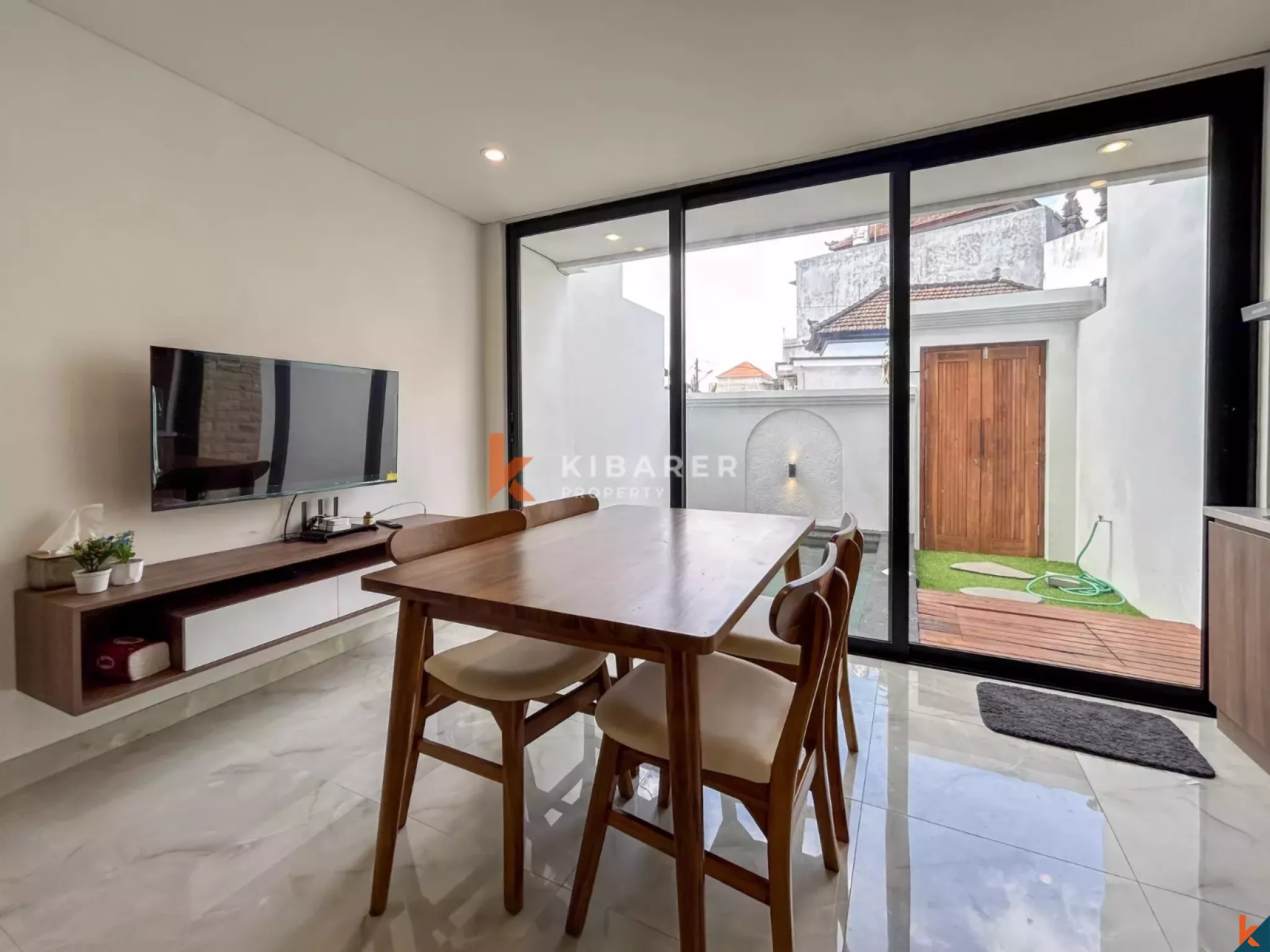 Modern One-Bedroom Villa with Private Pool in Mengwi