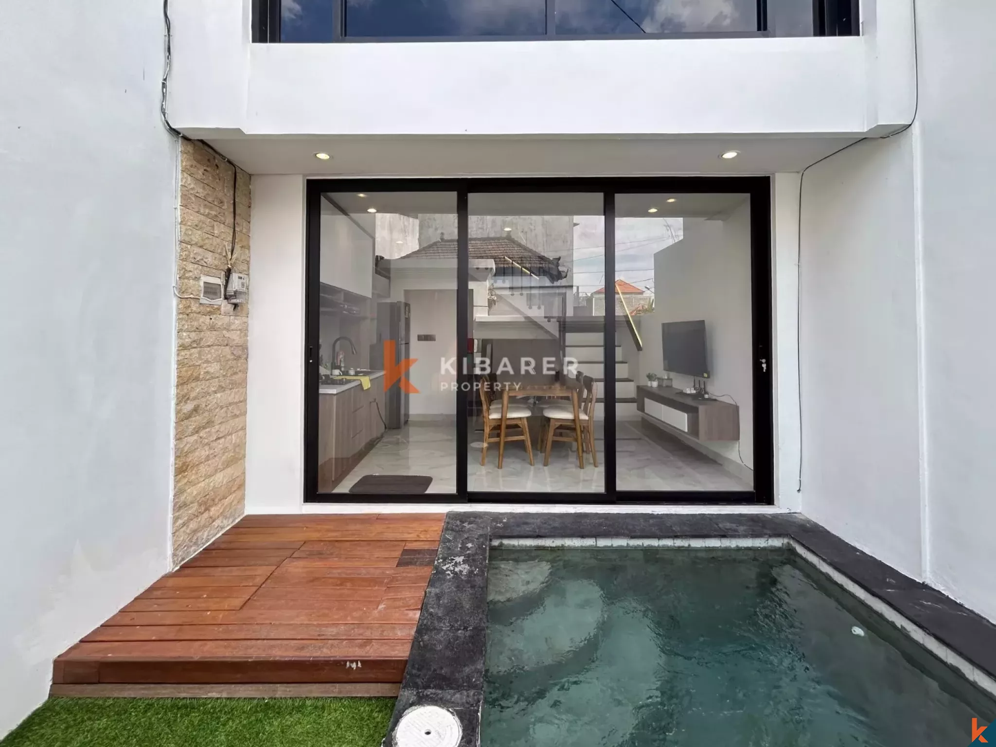 Modern One-Bedroom Villa with Private Pool in Mengwi