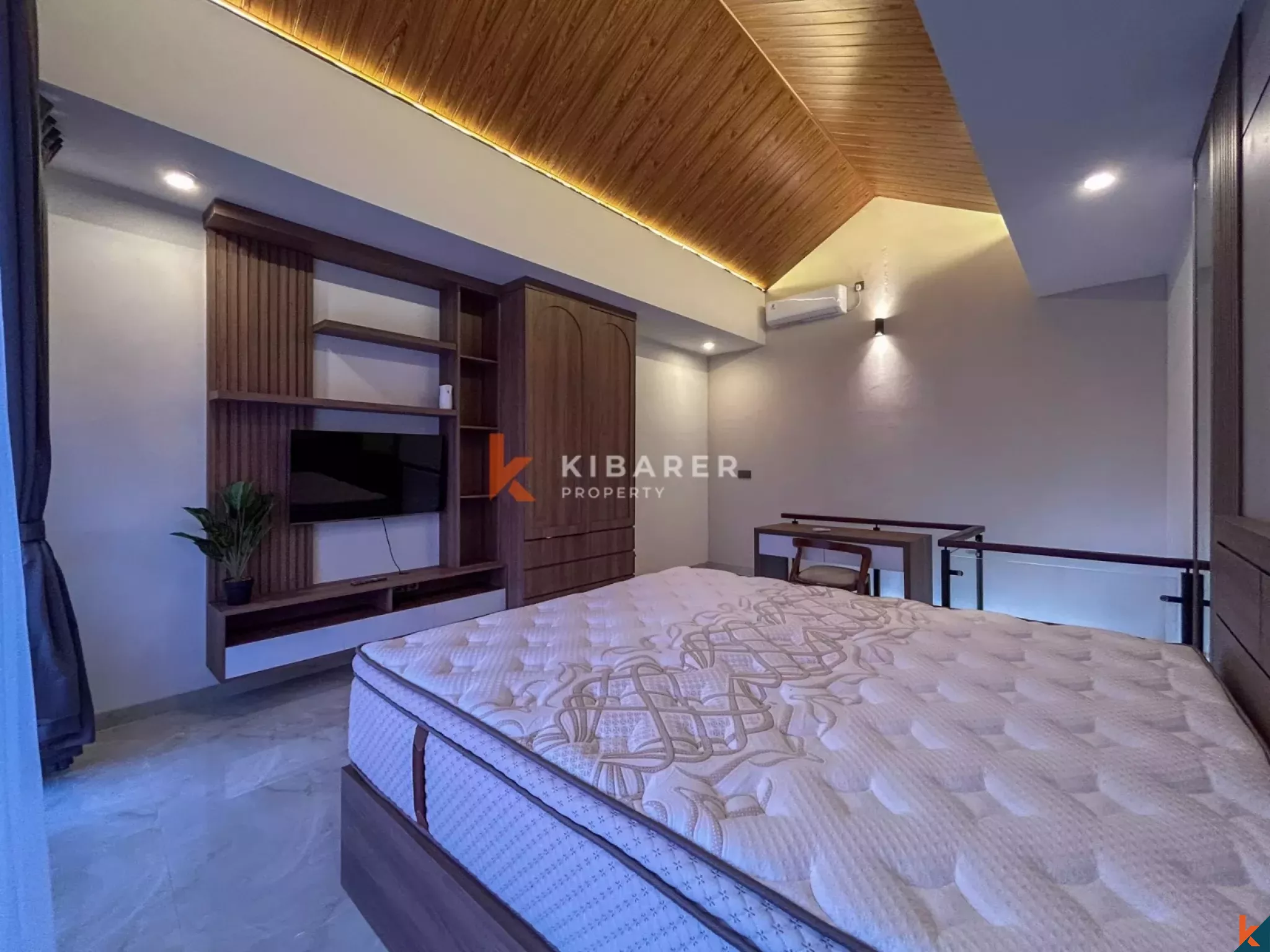 Modern One-Bedroom Villa with Private Pool in Mengwi