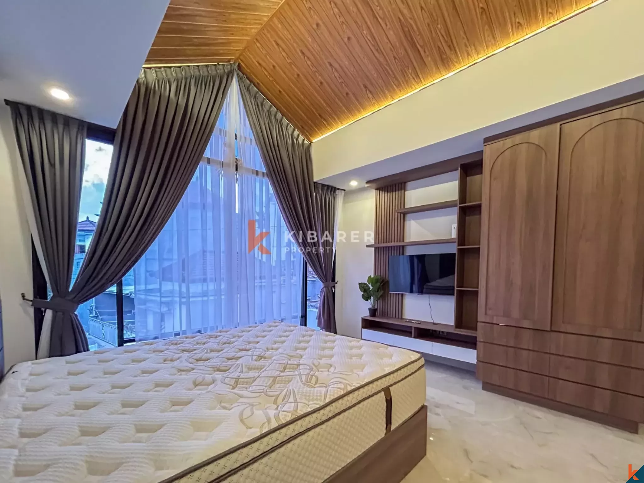 Modern One-Bedroom Villa with Private Pool in Mengwi