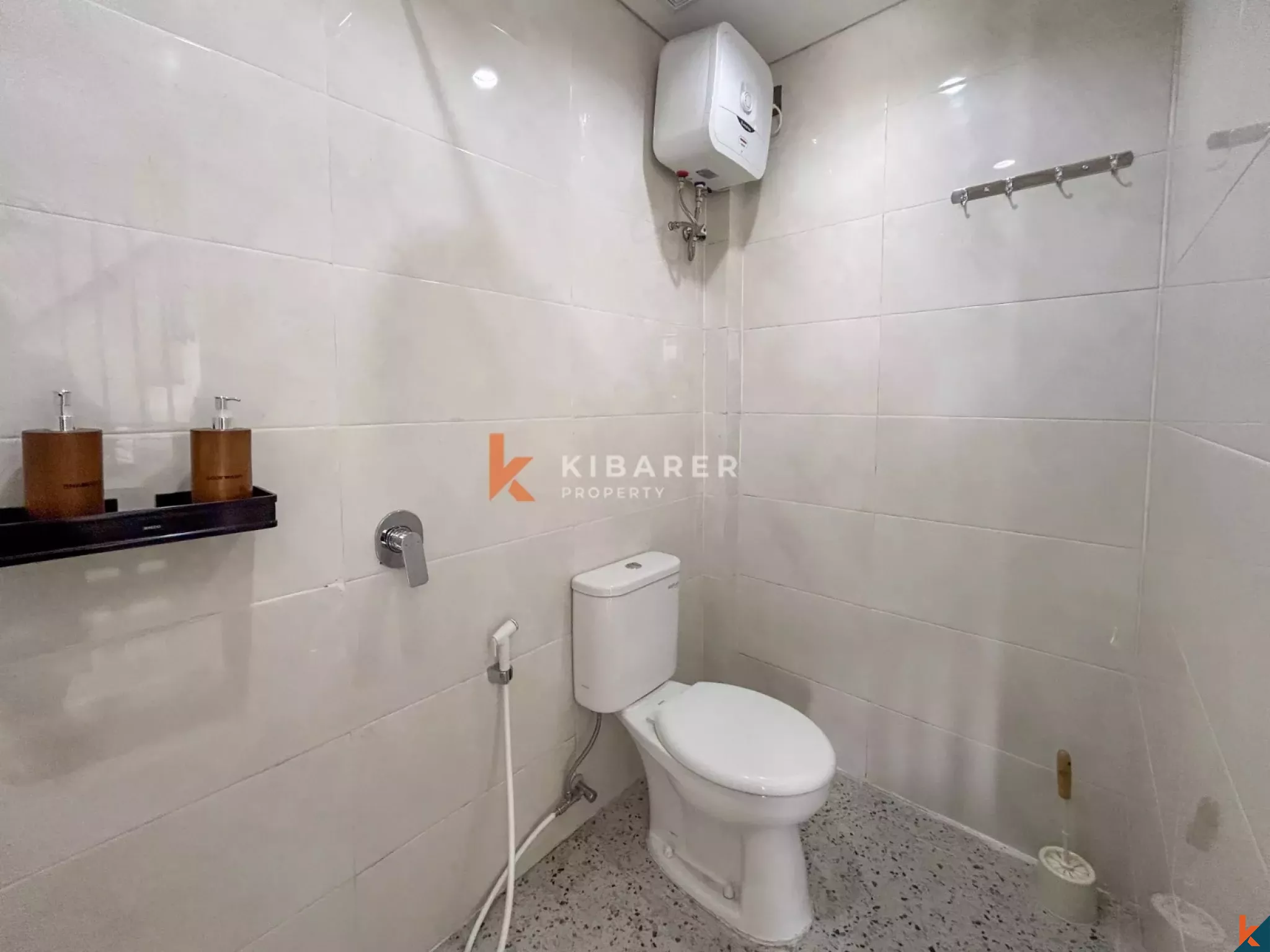 Modern One-Bedroom Villa with Private Pool in Mengwi