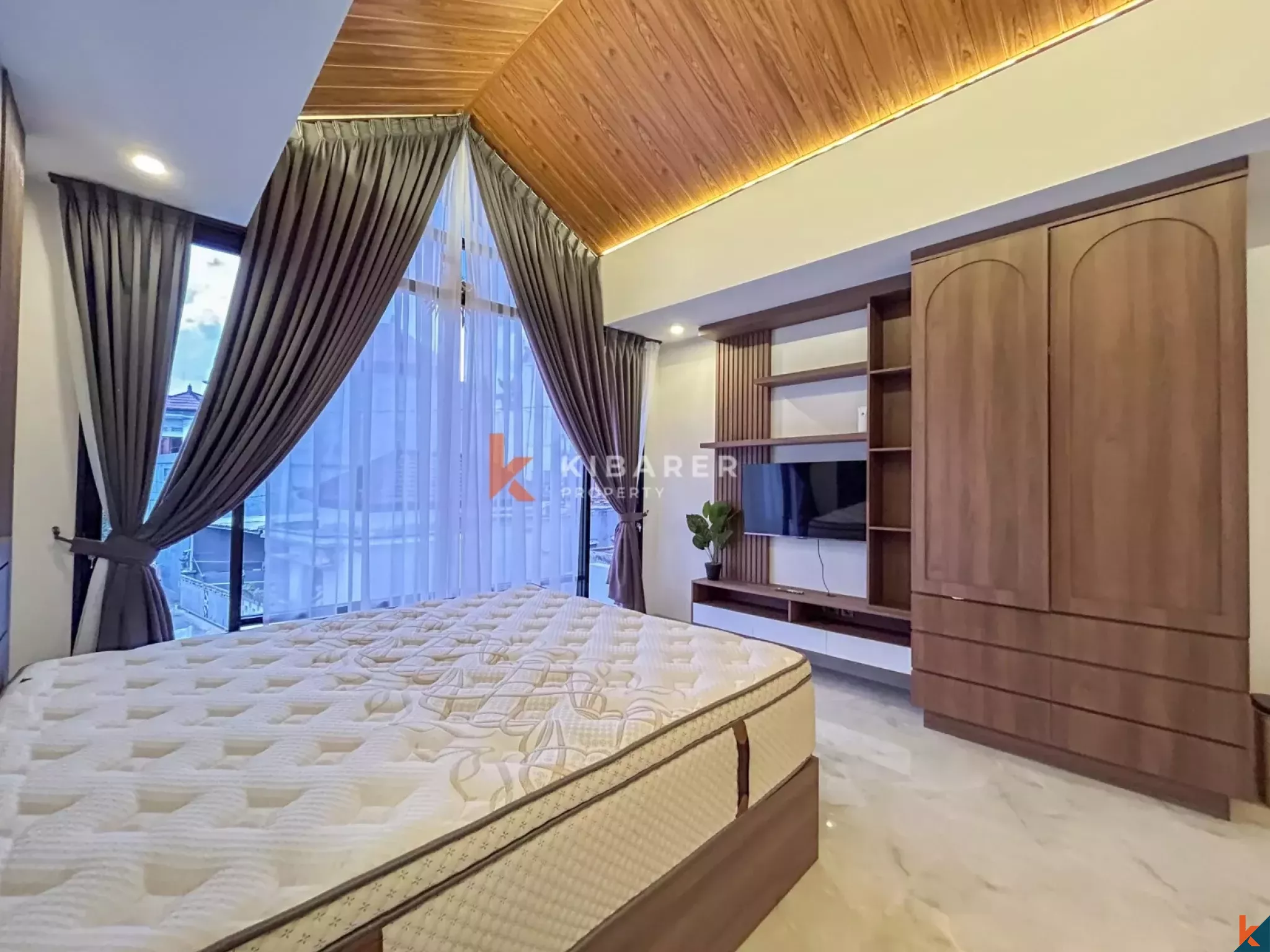 Modern One-Bedroom Villa with Private Pool in Mengwi