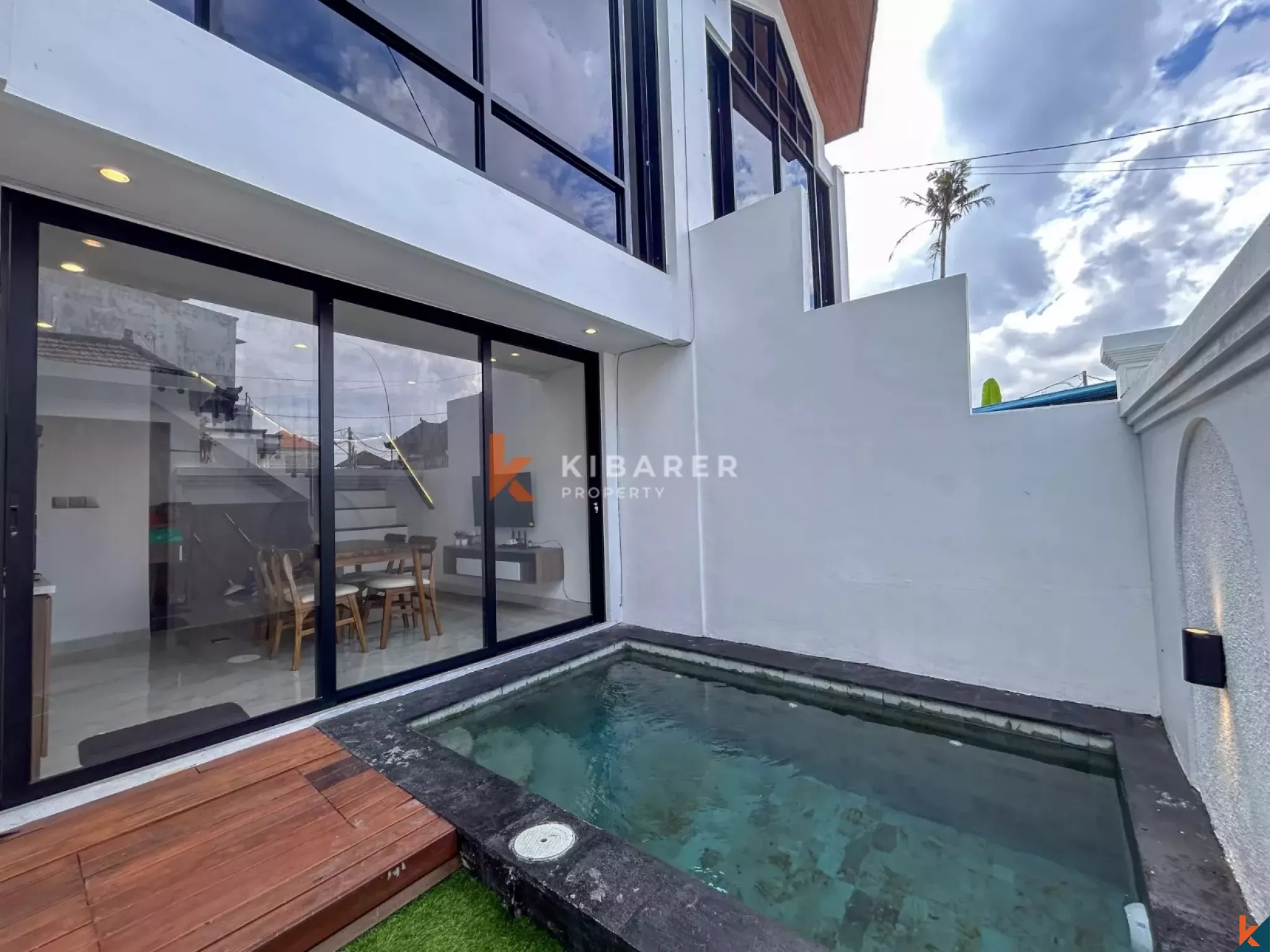 Modern One-Bedroom Villa with Private Pool in Mengwi