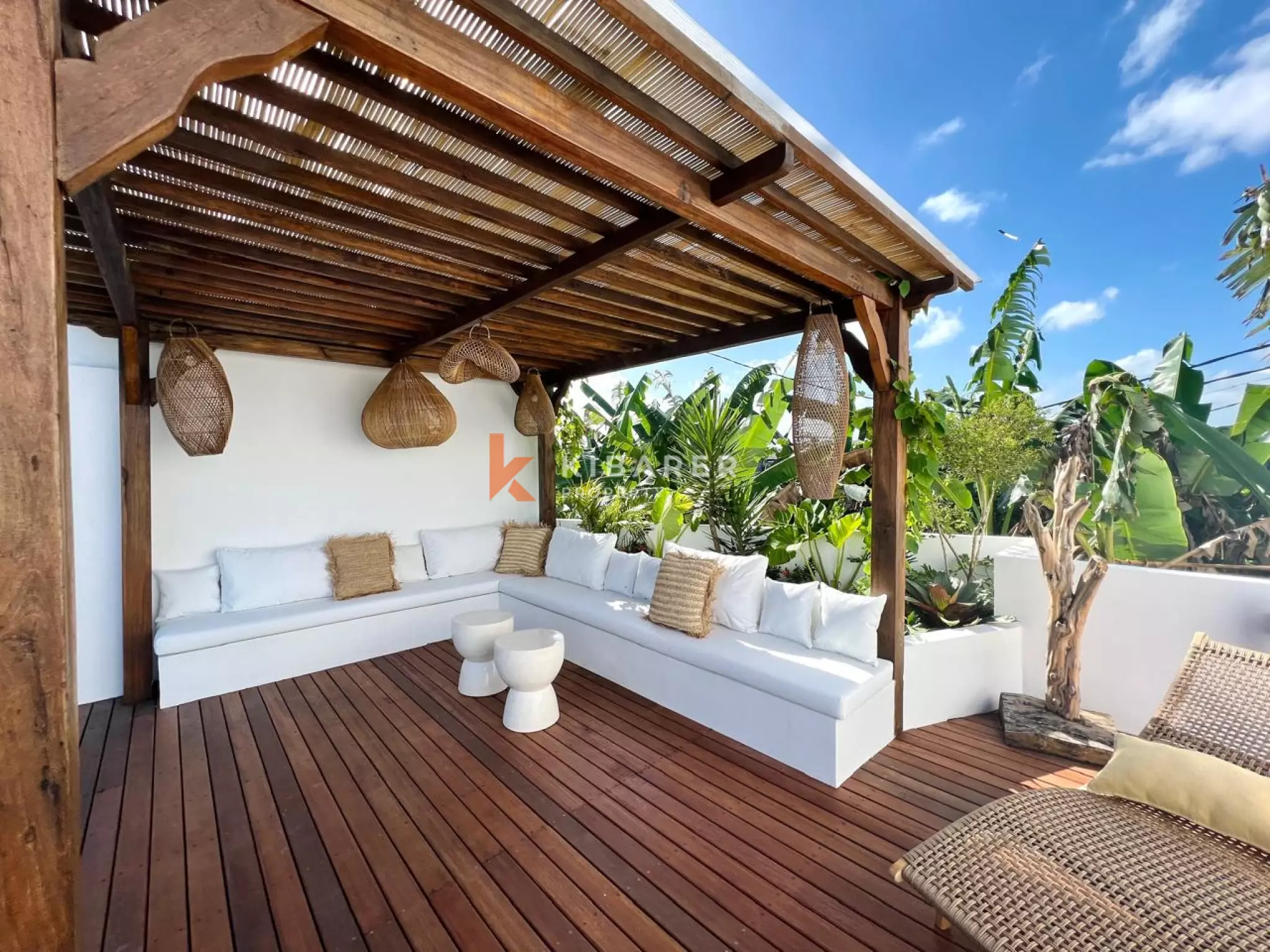 Modern Tropical Three-Bedroom Villa with Open Living & Rooftop Retreat in Tumbak Bayuh
