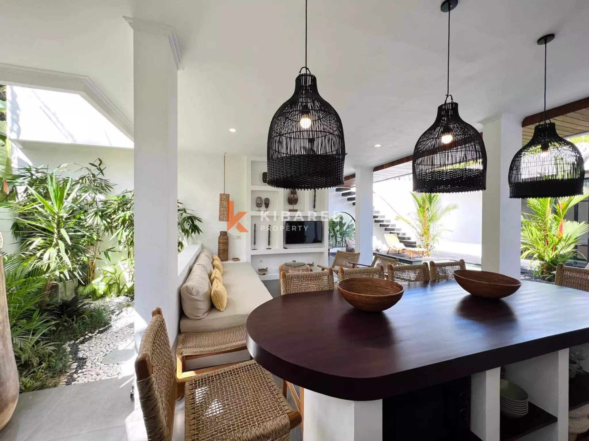 Modern Tropical Three-Bedroom Villa with Open Living & Rooftop Retreat in Tumbak Bayuh