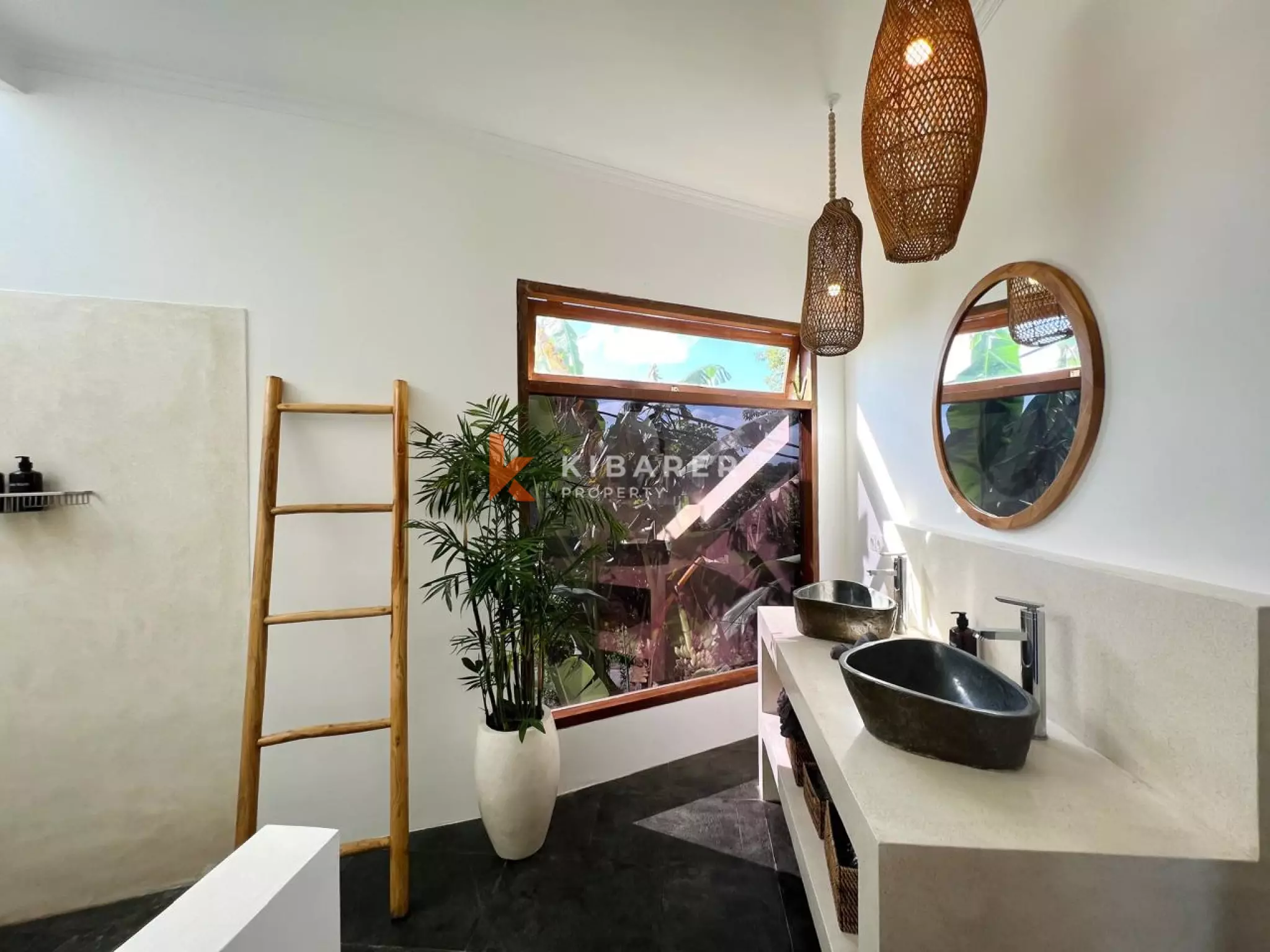 Modern Tropical Three-Bedroom Villa with Open Living & Rooftop Retreat in Tumbak Bayuh