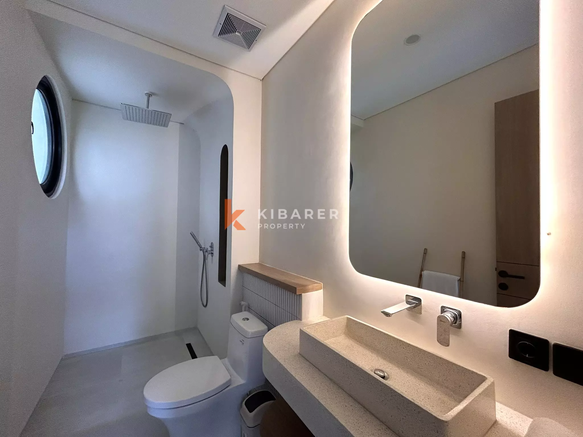 Modern Tropical Two-Bedroom Villa with Private Pool in Nyanyi