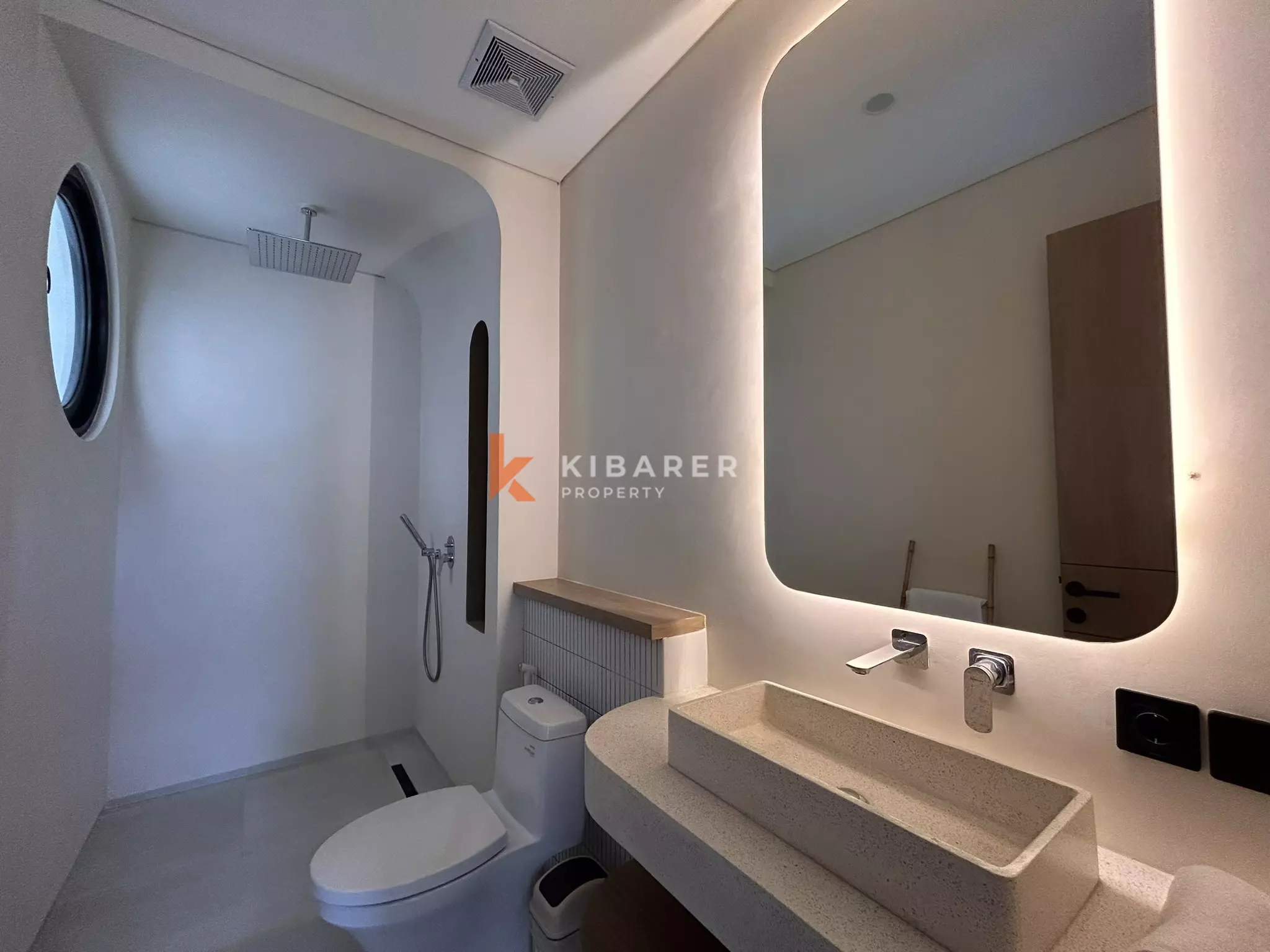Modern Tropical Two-Bedroom Villa with Private Pool in Nyanyi
