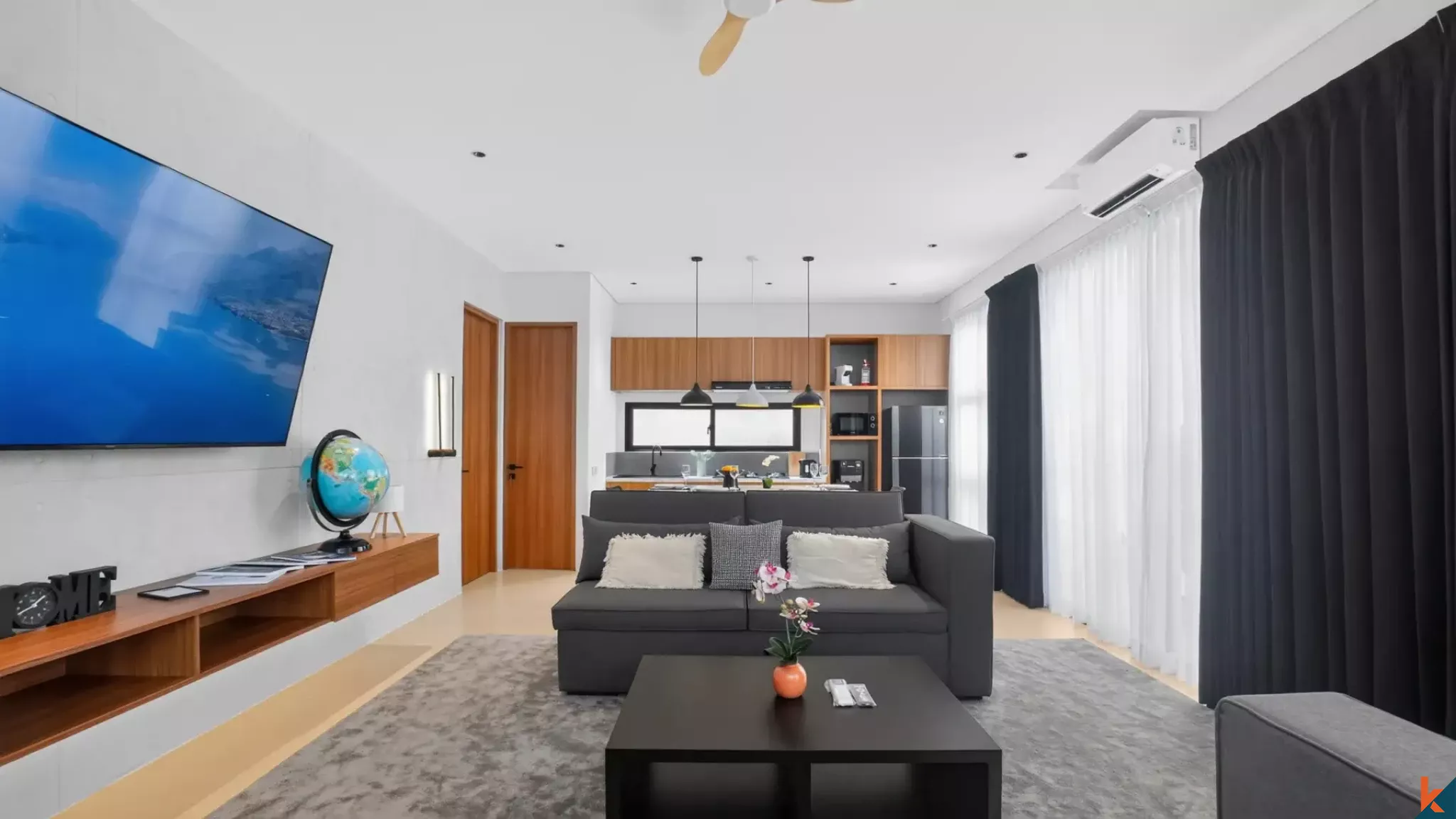 Vila modern dua kamar tidur dengan ROI sewa di Bumbak