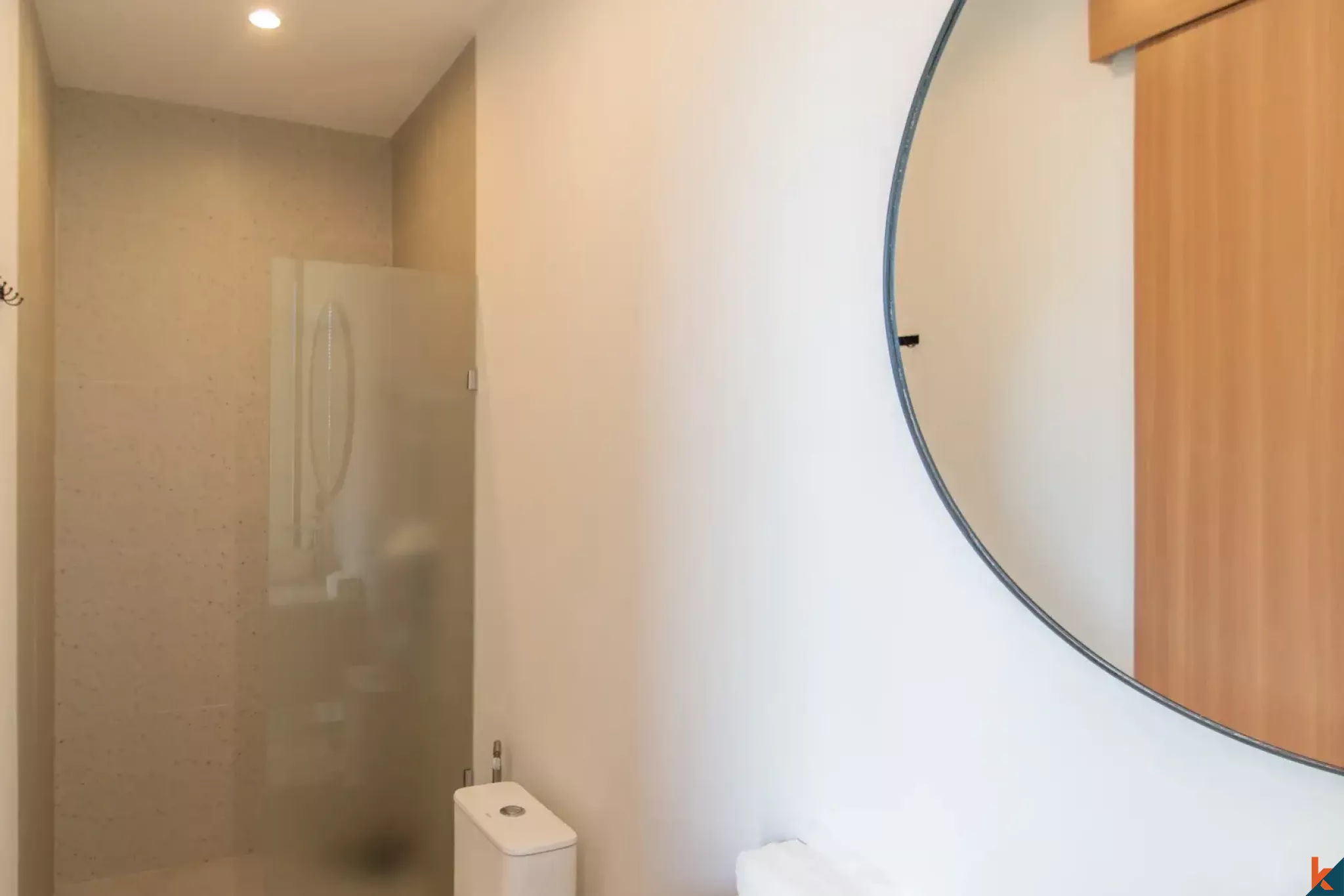 propriété de deux chambres à coucher dans un quartier paisible de Buduk