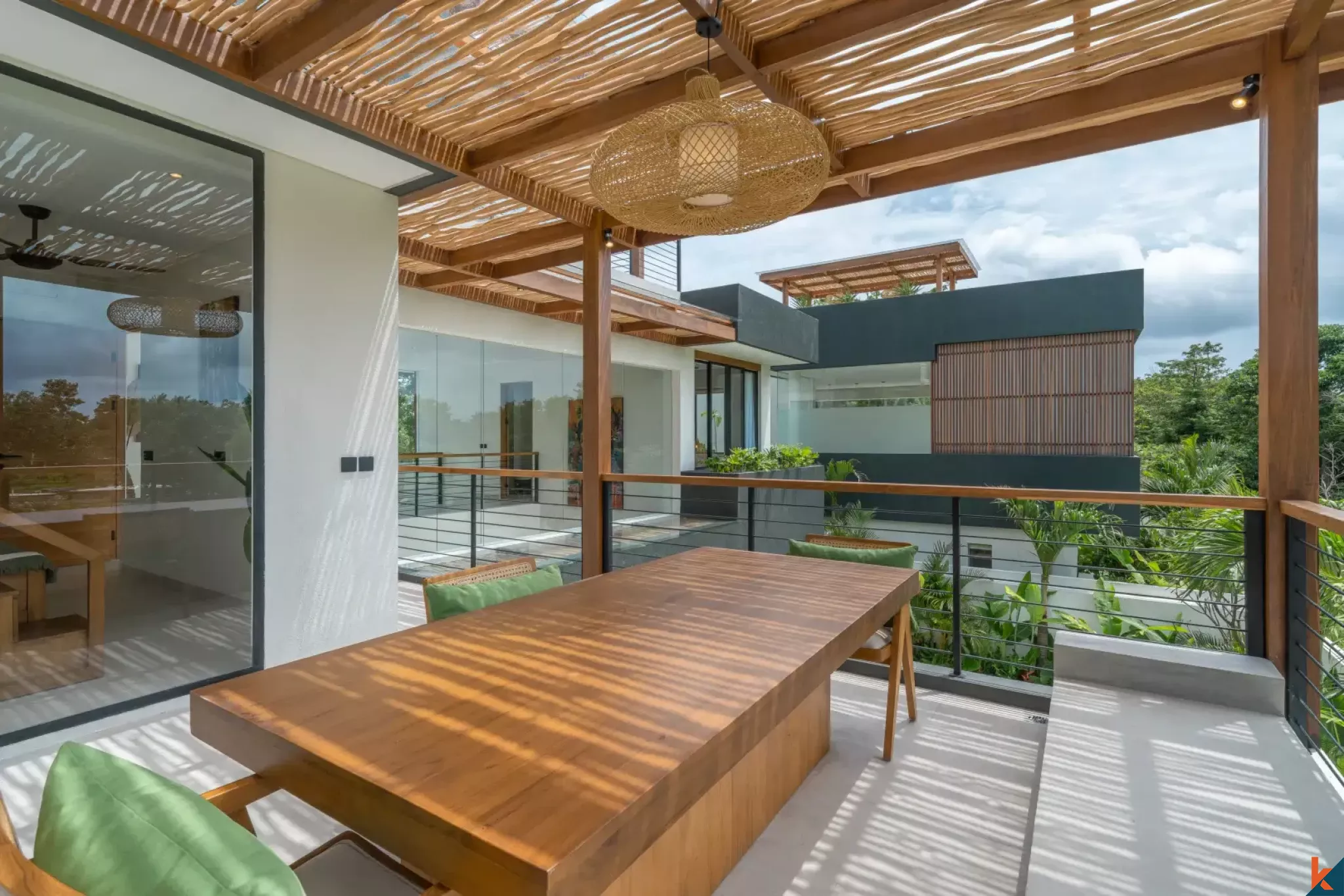 Luxury Three Bedroom Leasehold Villas with Ocean Views in Pecatu