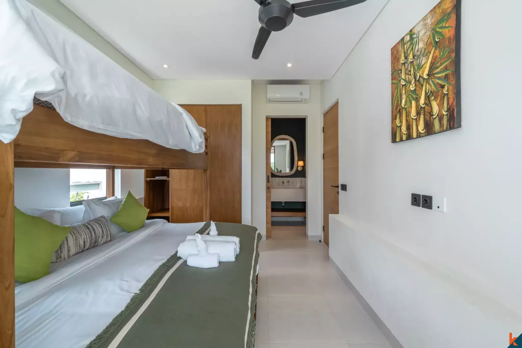 Luxury Three Bedroom Leasehold Villas with Ocean Views in Pecatu