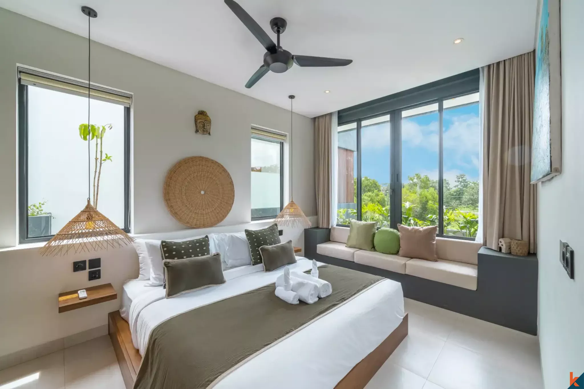 Luxury Three Bedroom Leasehold Villas with Ocean Views in Pecatu