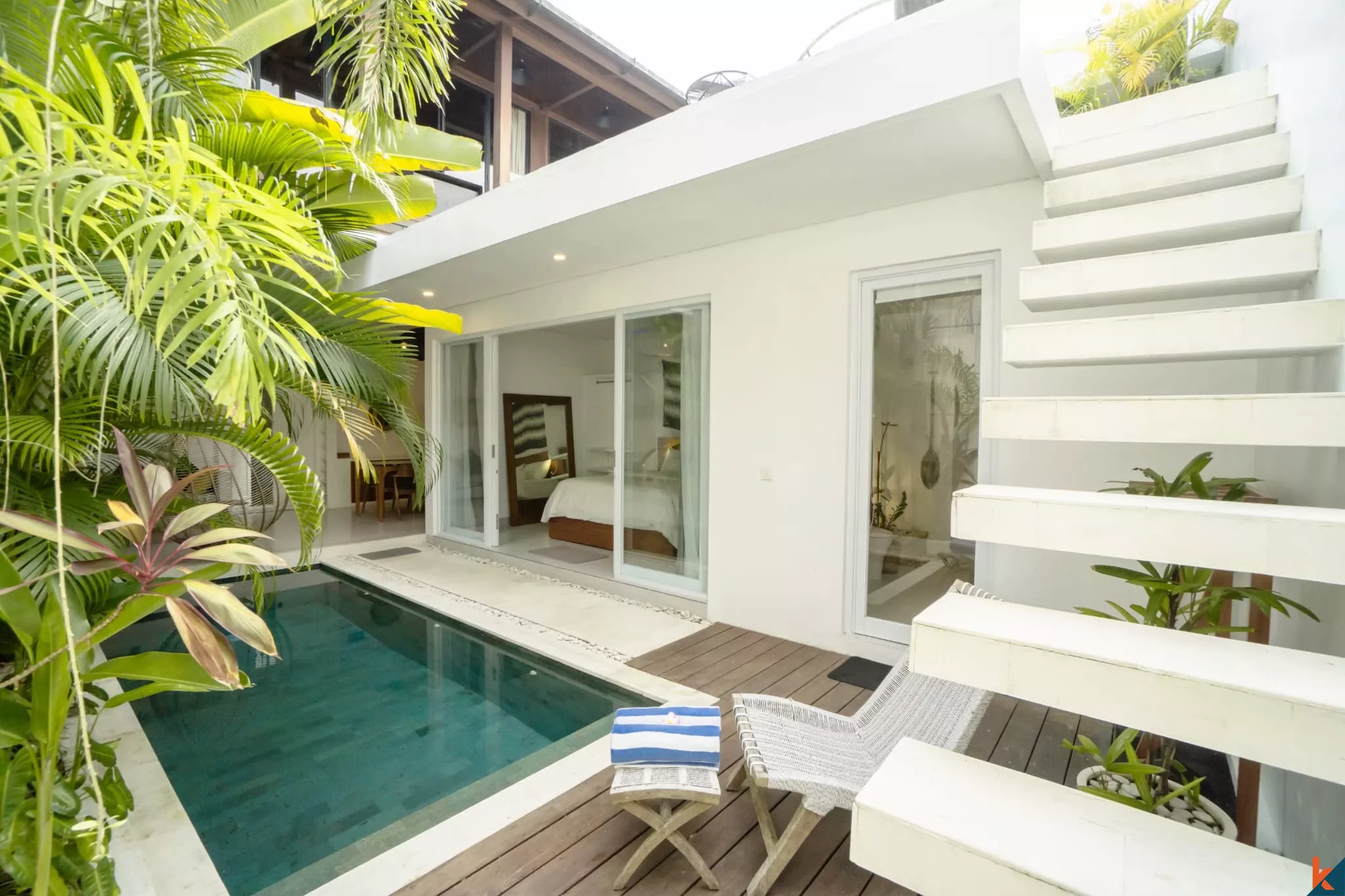 Vila Modern 2 Kamar Tidur dengan Kolam Renang Pribadi di Tibubeneng