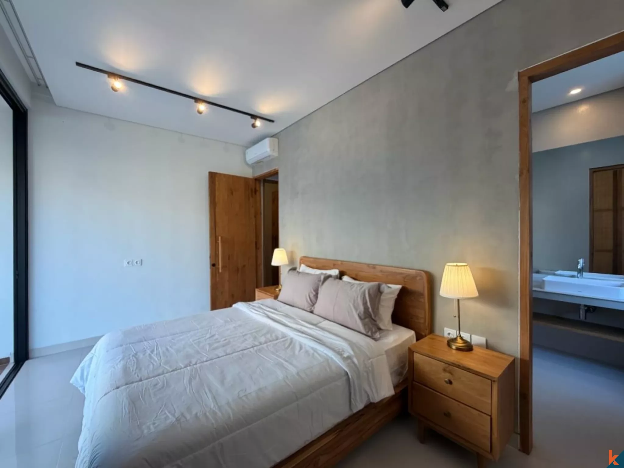 Modern Comfort Two-Bedrooms Enclosed Villa in Peaceful Padonan-Dalung Area