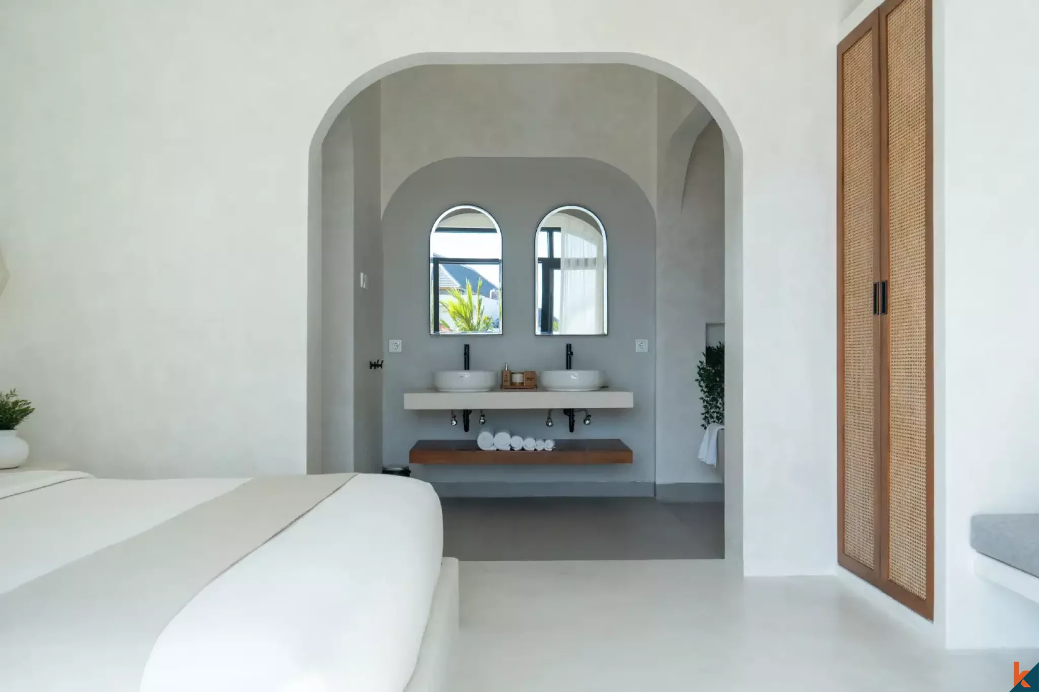 Modern Two Bedroom Family Villa for Lease in Prime Canggu