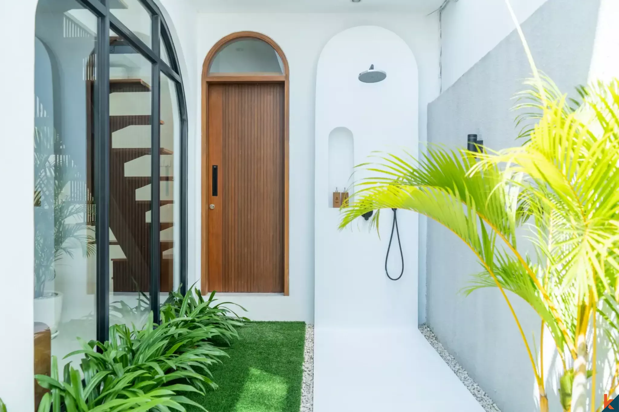 Modern Two Bedroom Family Villa for Lease in Prime Canggu