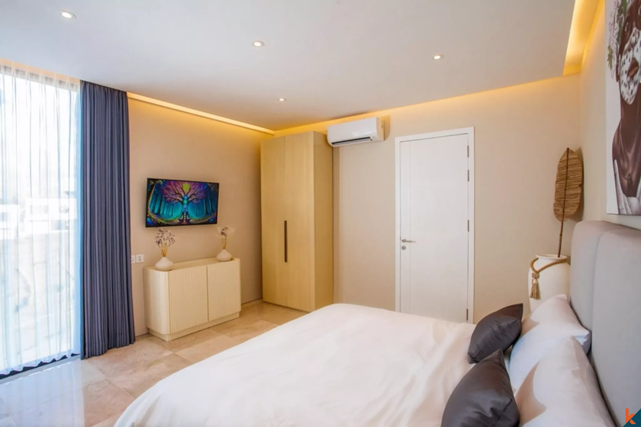 Beautiful Four Bedrooms Villa in Pererenan For Sale