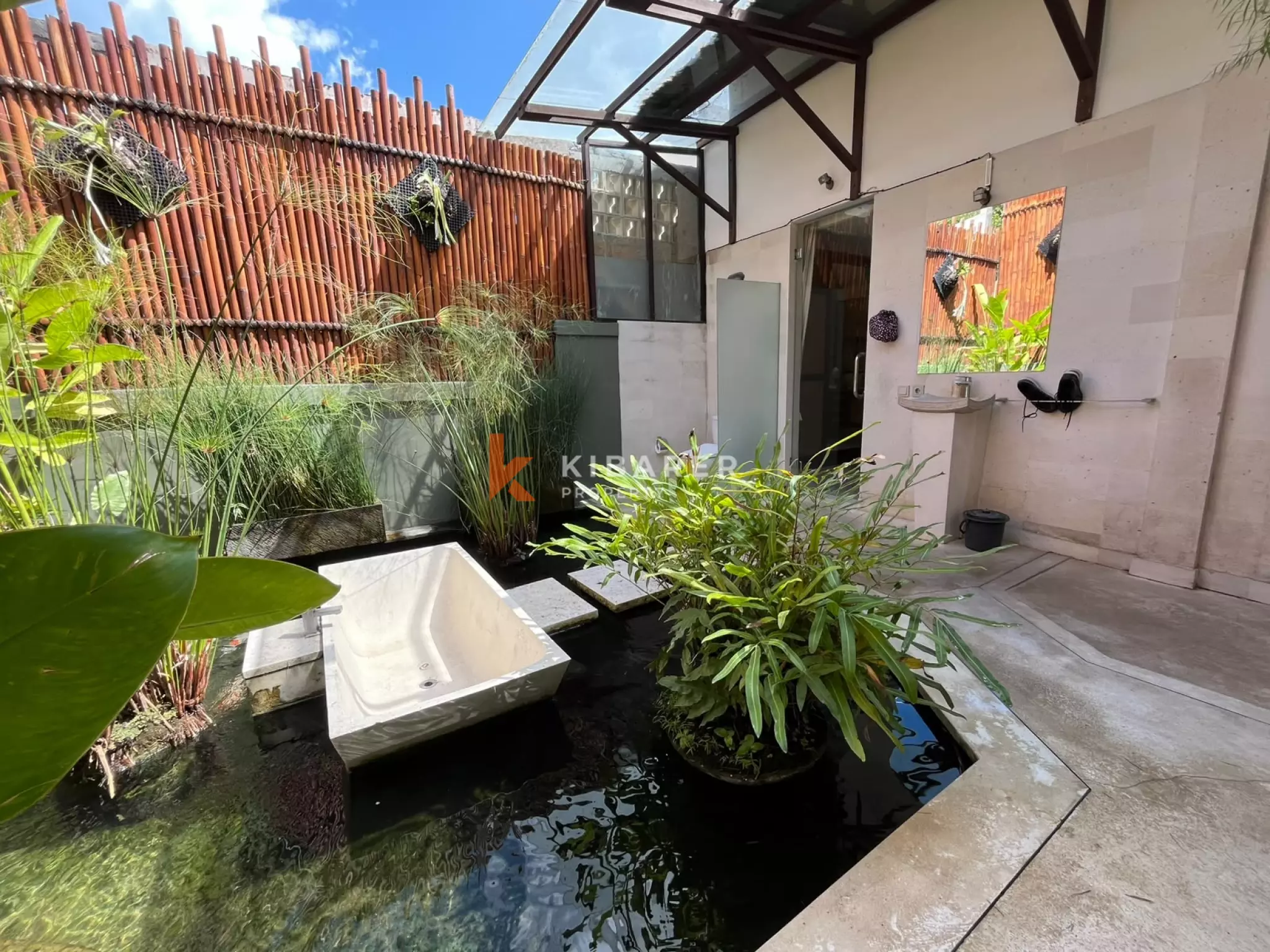 Lovely Serene Two-Bedroom Tropical Villa in the Heart of Umalas