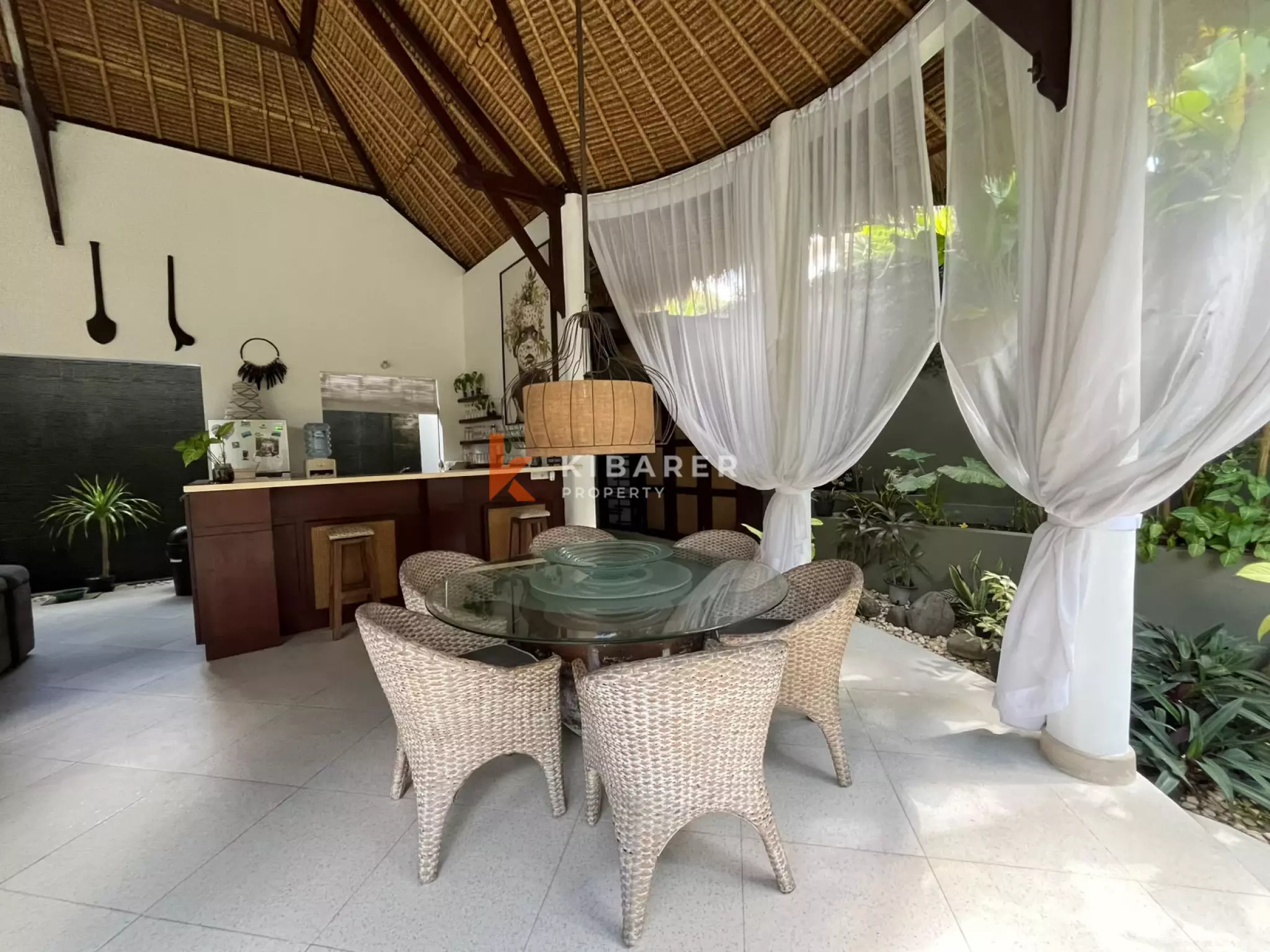 Lovely Serene Two-Bedroom Tropical Villa in the Heart of Umalas