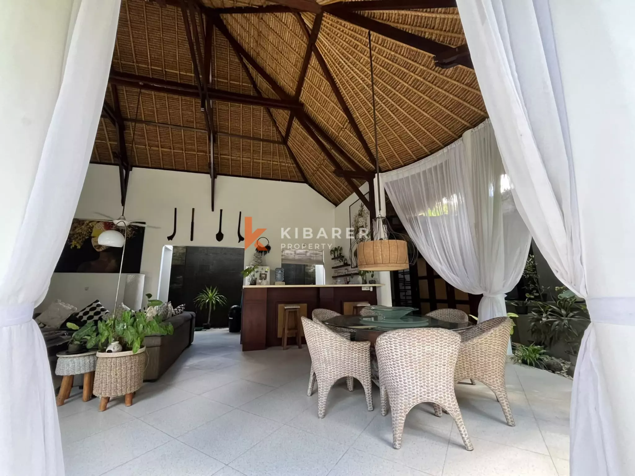 Lovely Serene Two-Bedroom Tropical Villa in the Heart of Umalas
