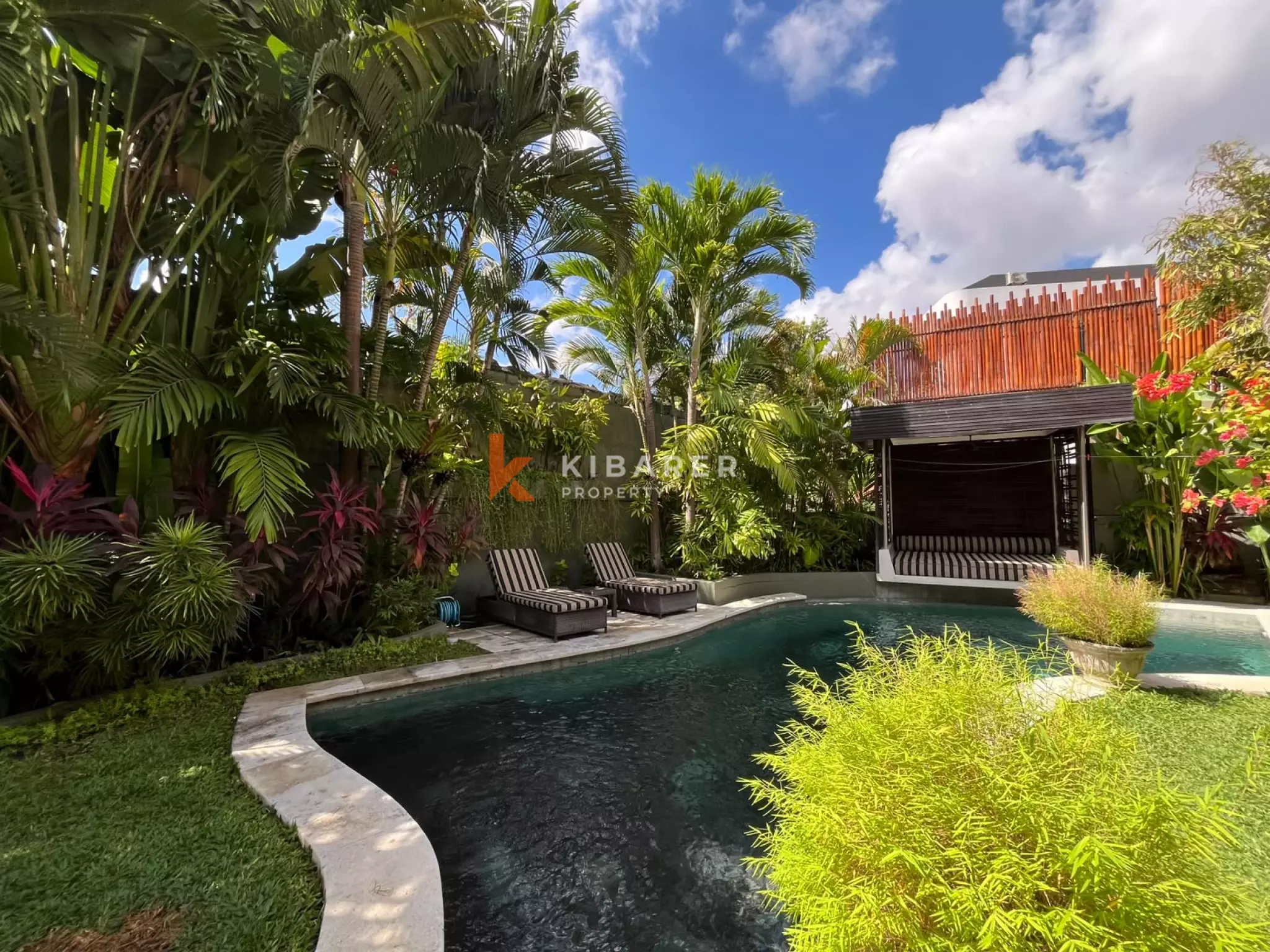 Lovely Serene Two-Bedroom Tropical Villa in the Heart of Umalas